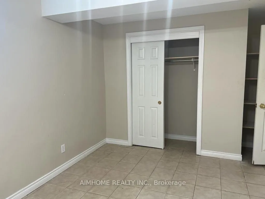 279 Vansickle Road, #Basement