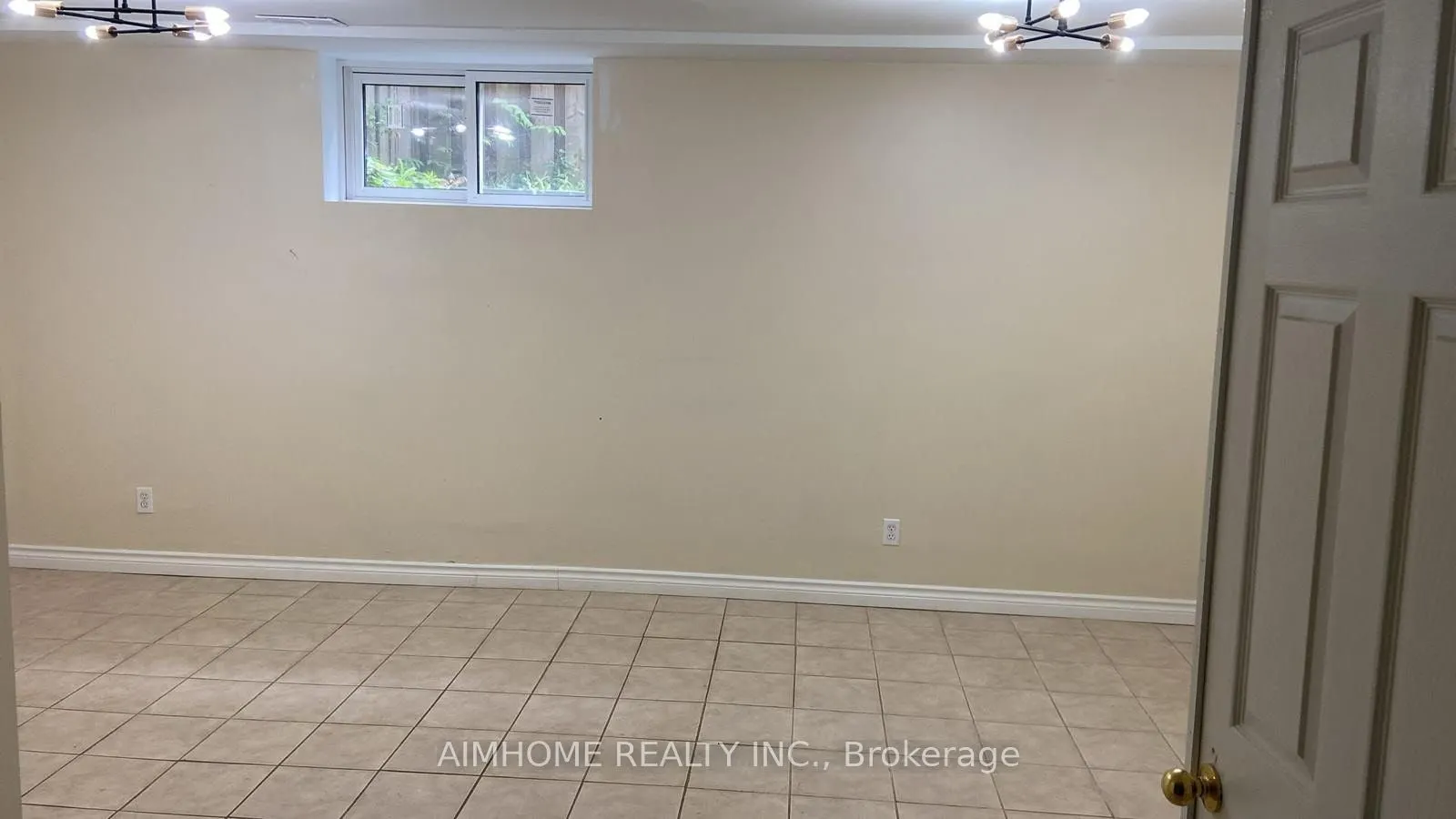 279 Vansickle Road, #Basement