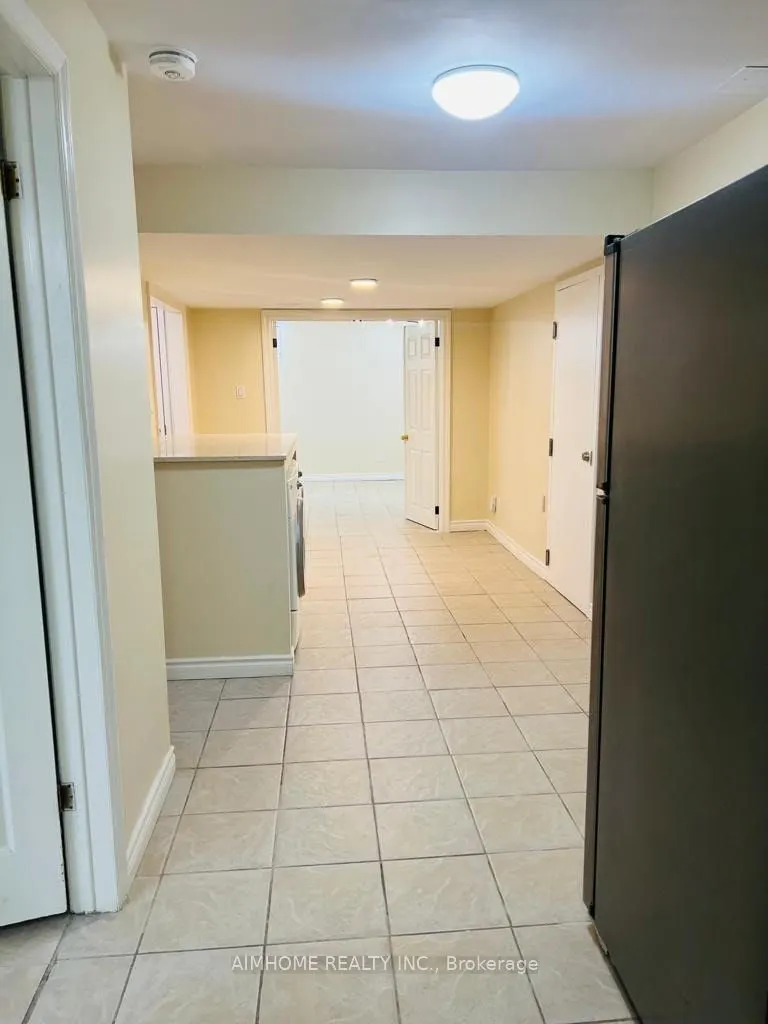 279 Vansickle Road, #Basement