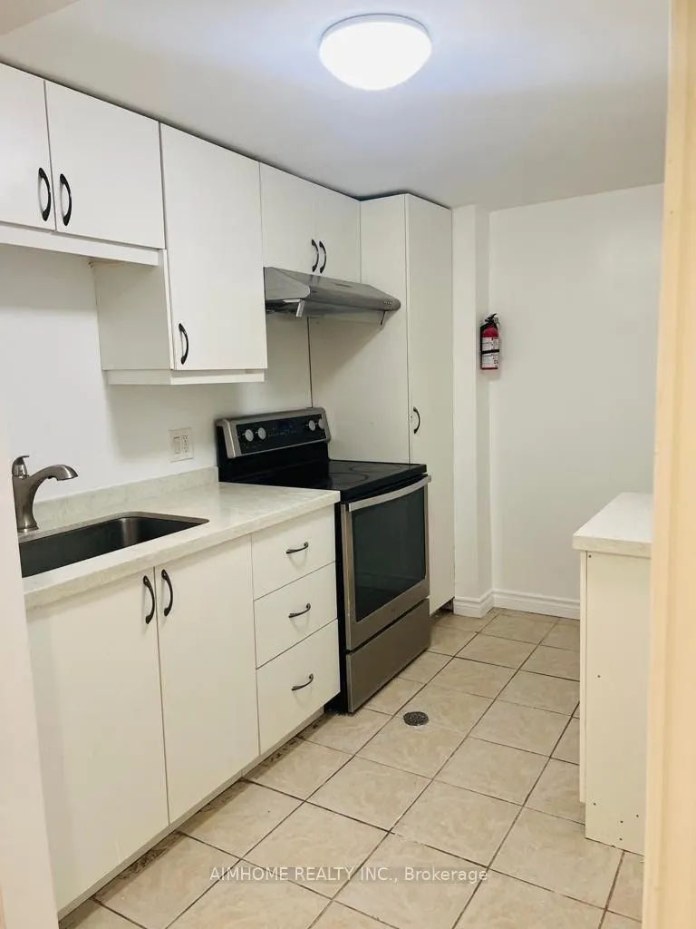 279 Vansickle Road, #Basement