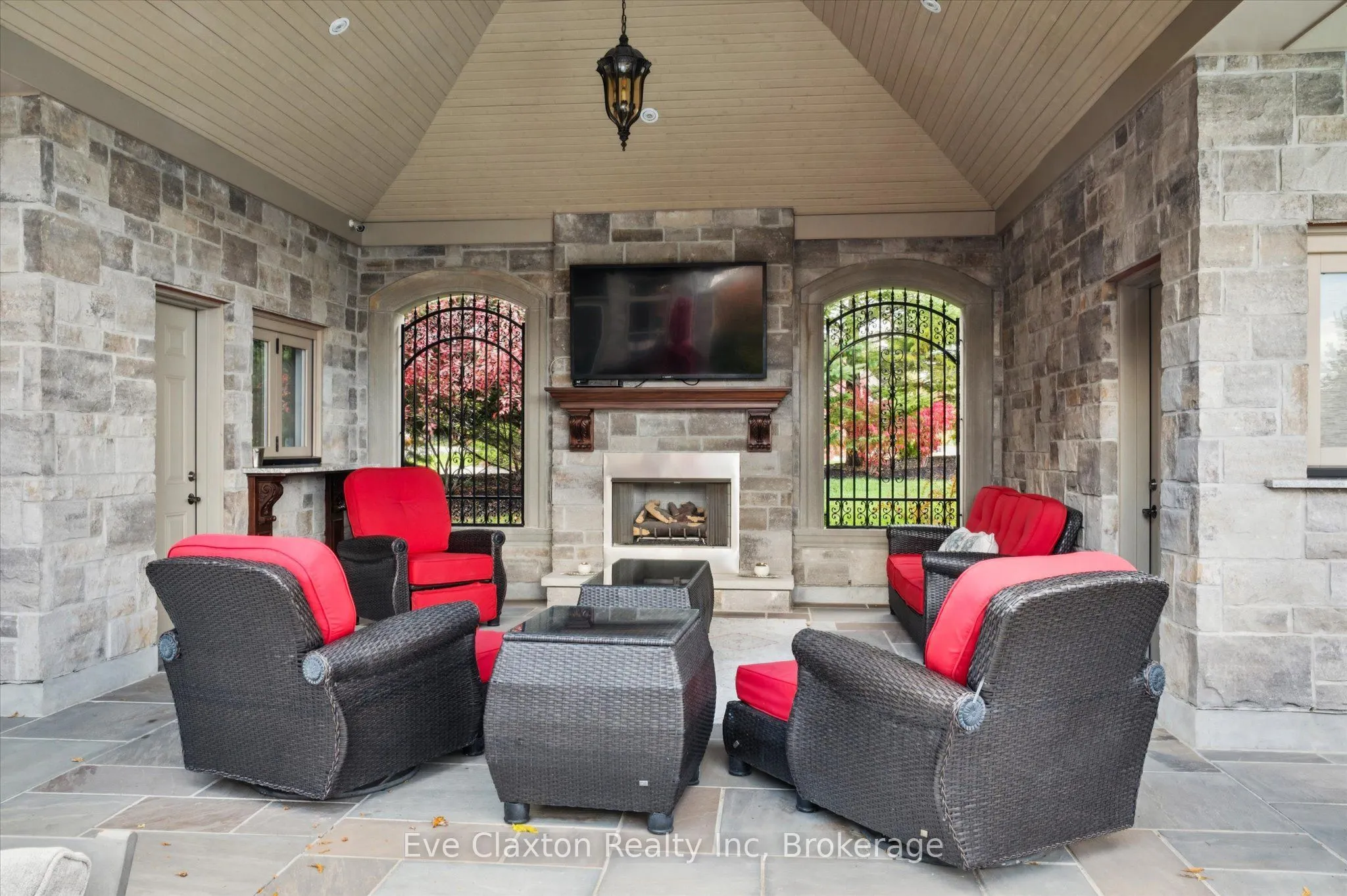 95 Old Ruby Lane