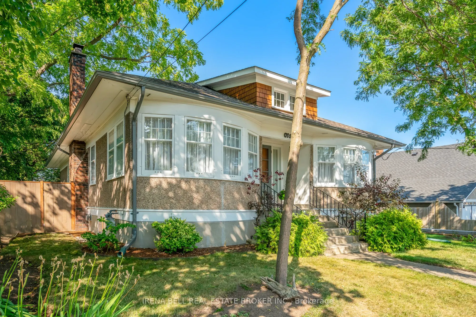 1 Mitchell Street