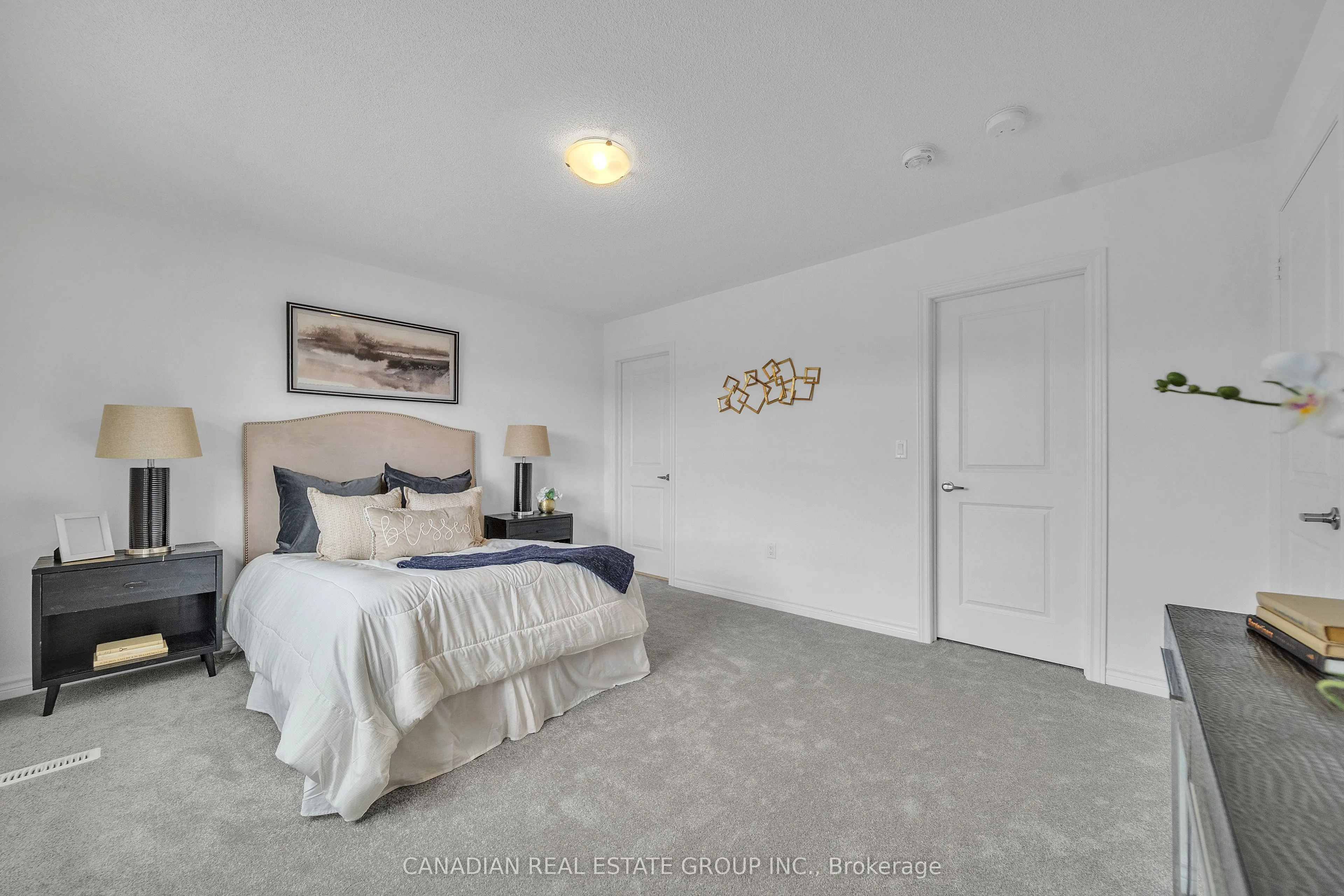 436 Vandusen Avenue