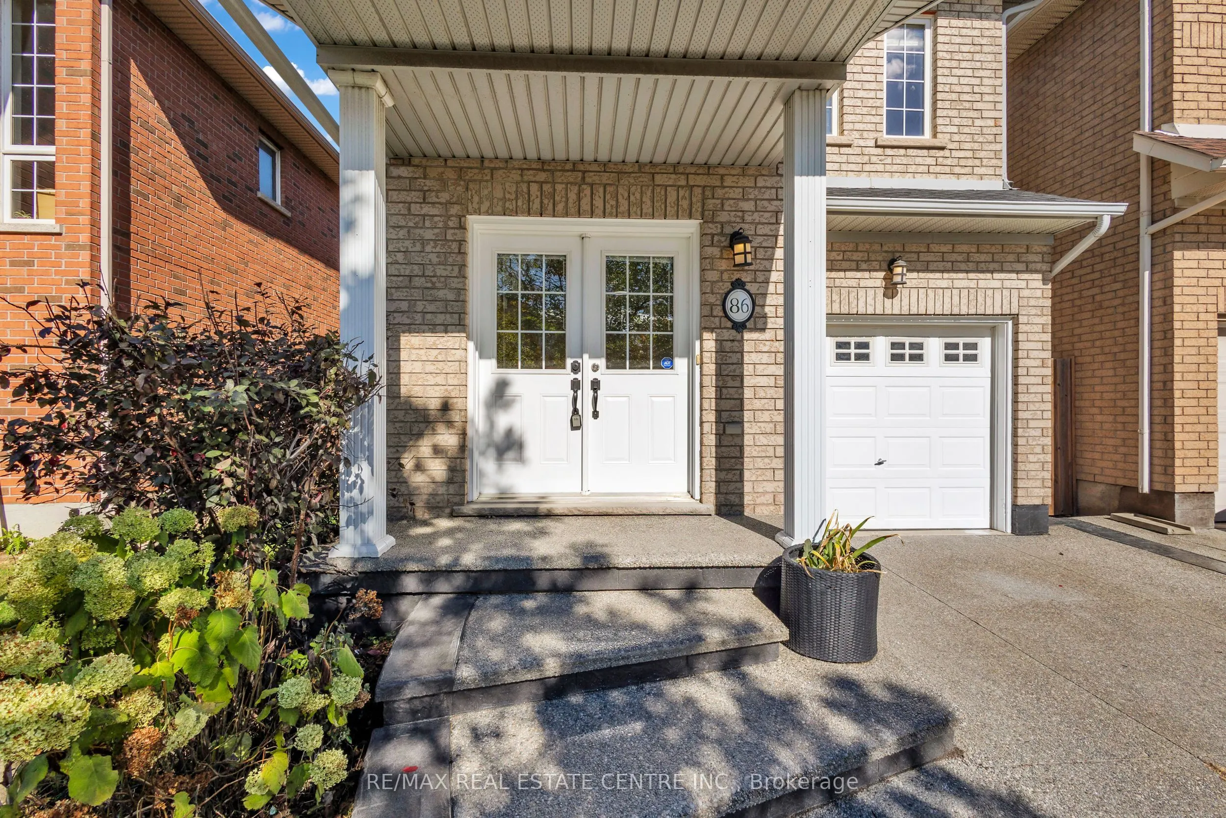 86 Glendarling Crescent
