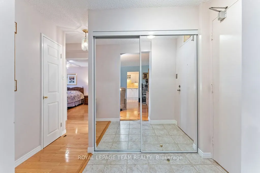 665 Bathgate Drive, #302