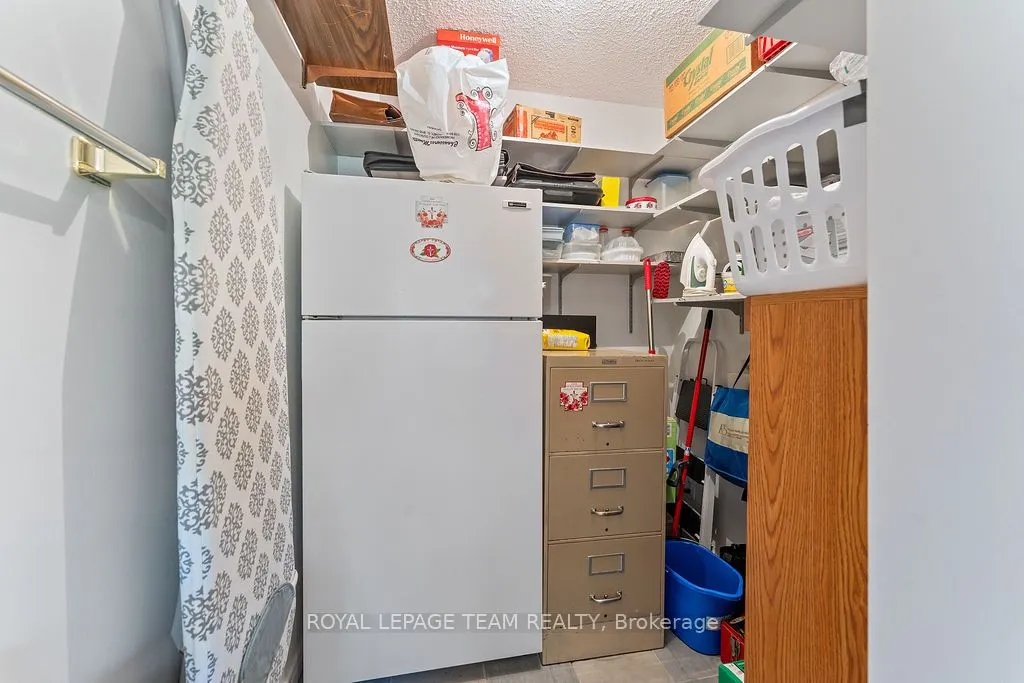 665 Bathgate Drive, #302