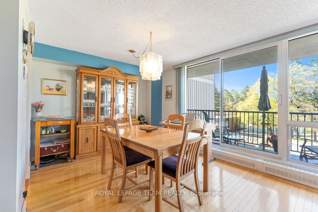 665 Bathgate Drive, #302