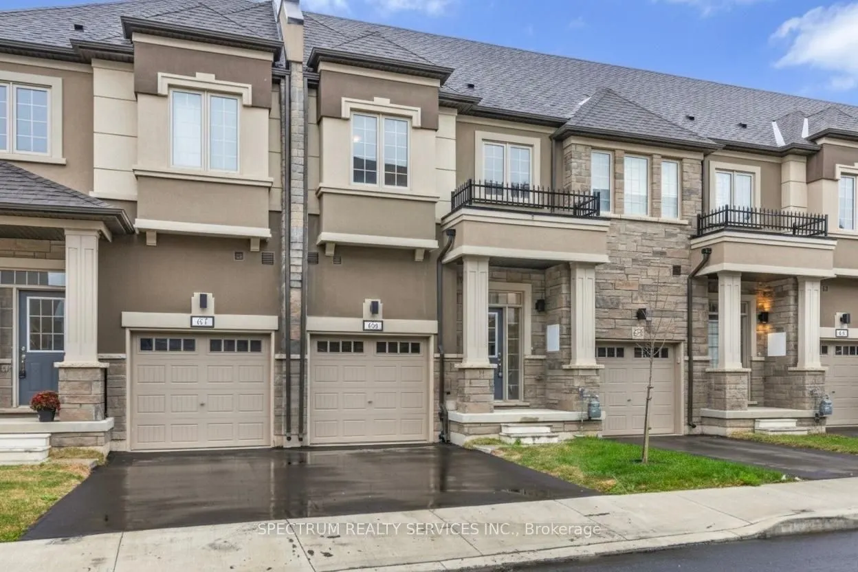 305 Garner Road W, #66
