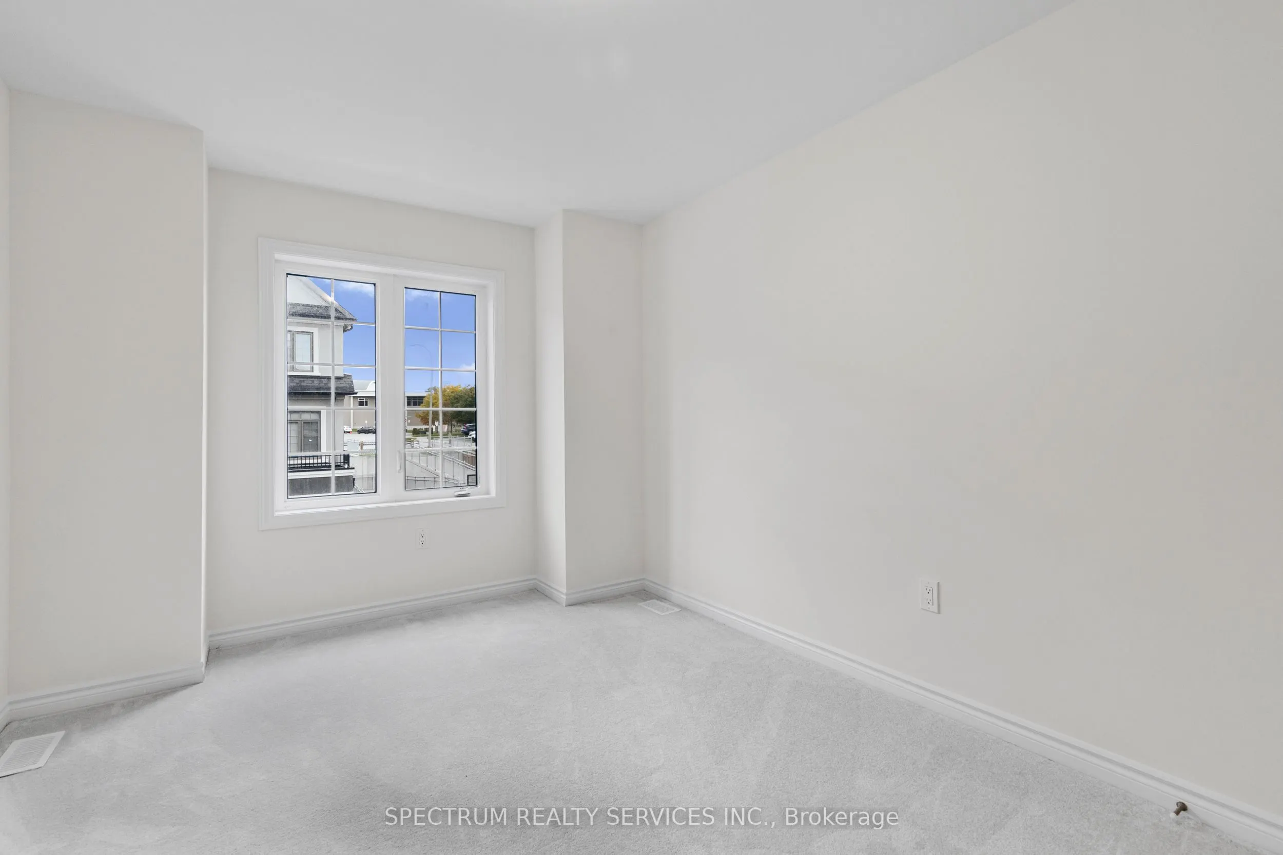 305 Garner Road W, #66
