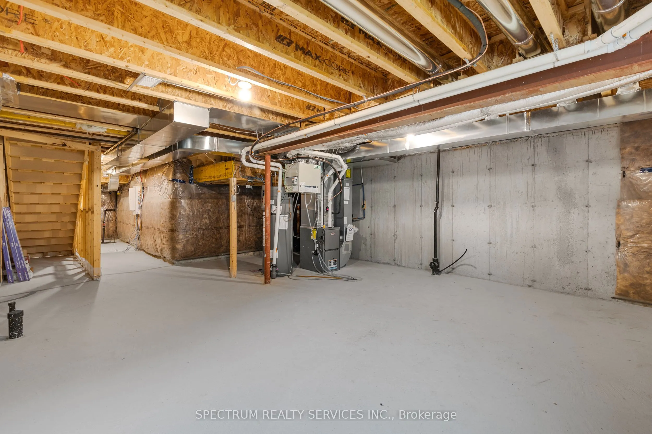 305 Garner Road W, #66