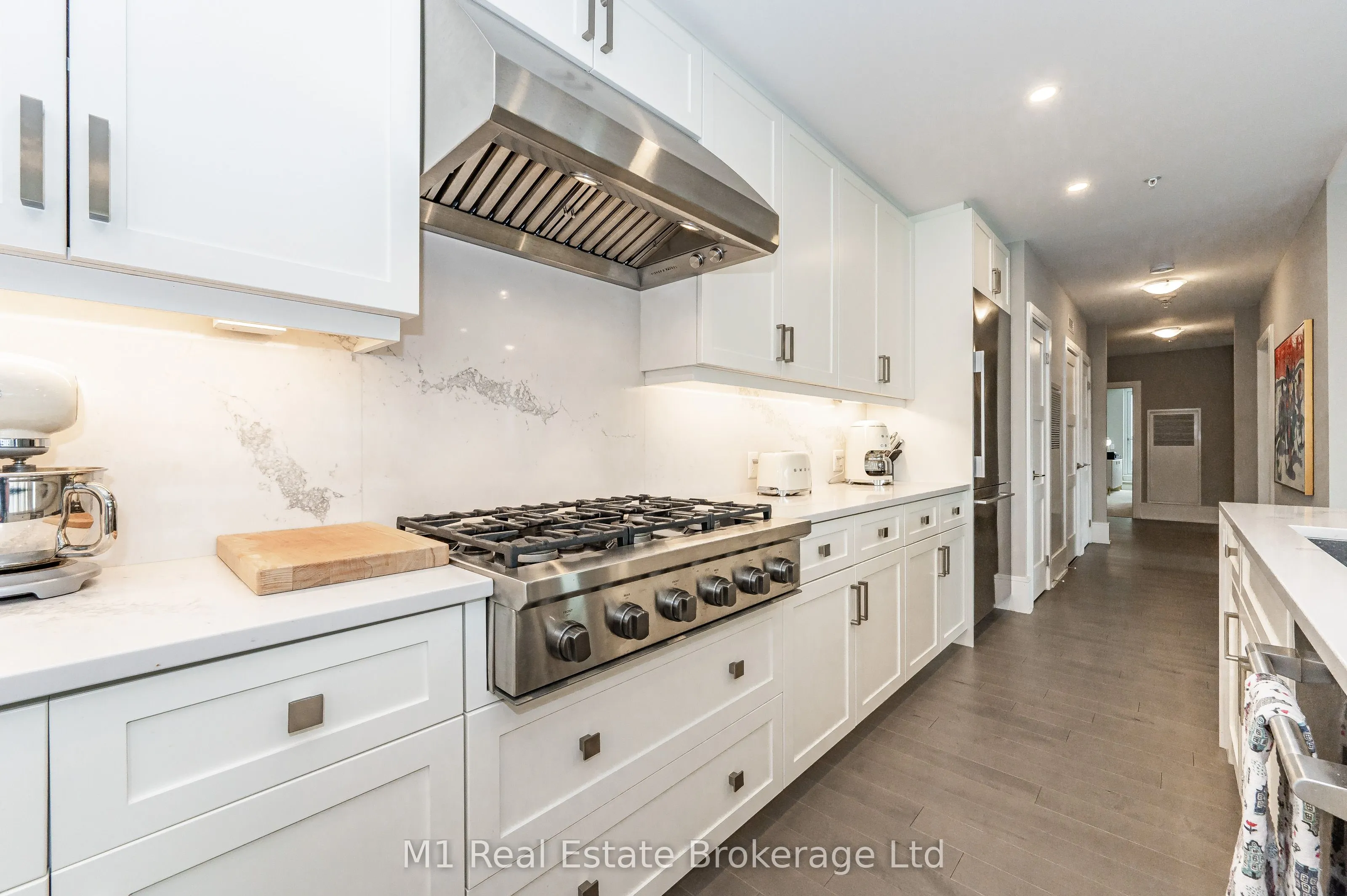73 ARTHUR Street S, #RRC1