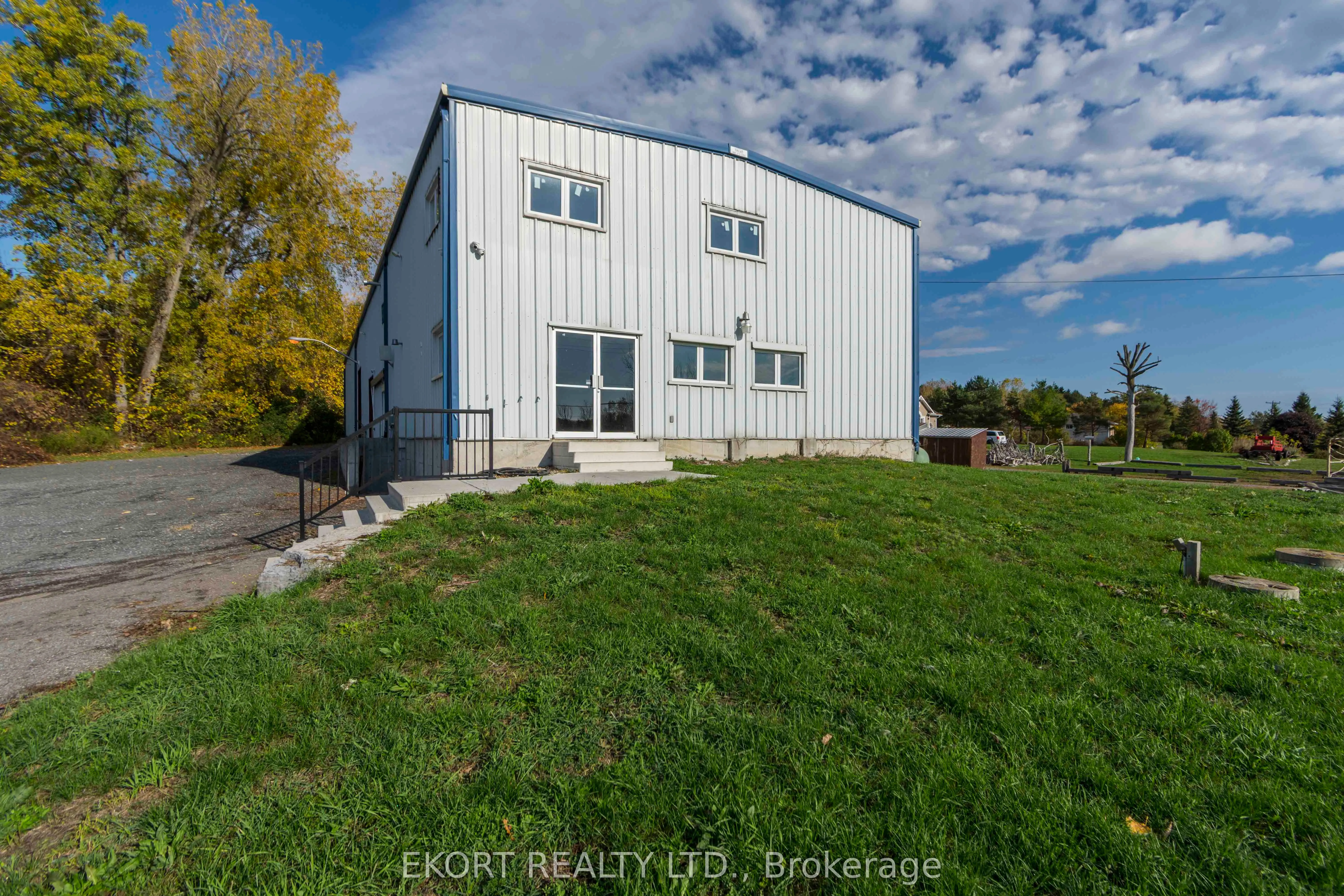16070 County Road 2 Highway