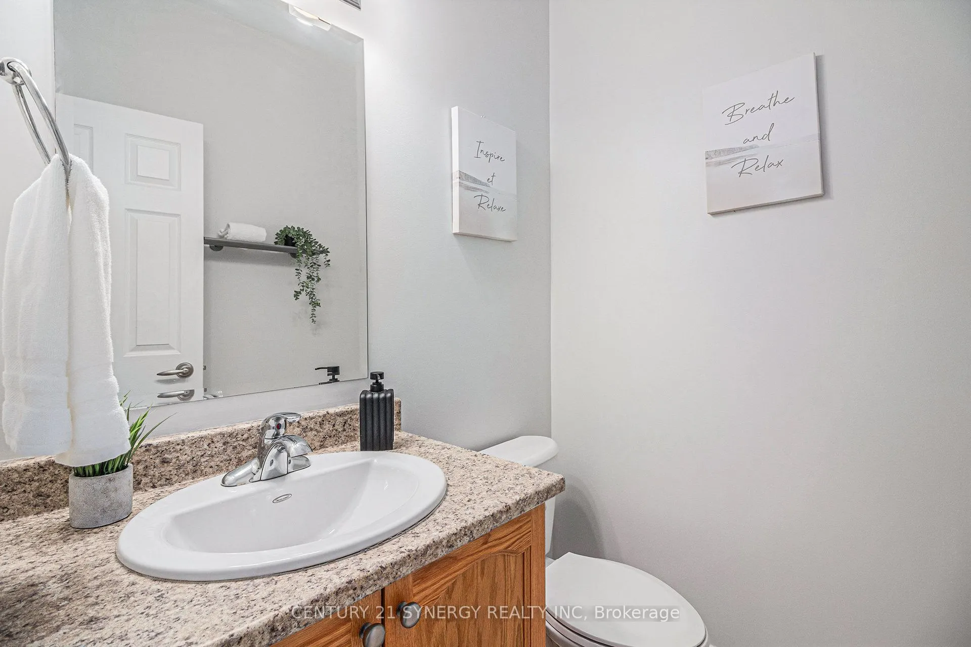 2479 Esprit Drive