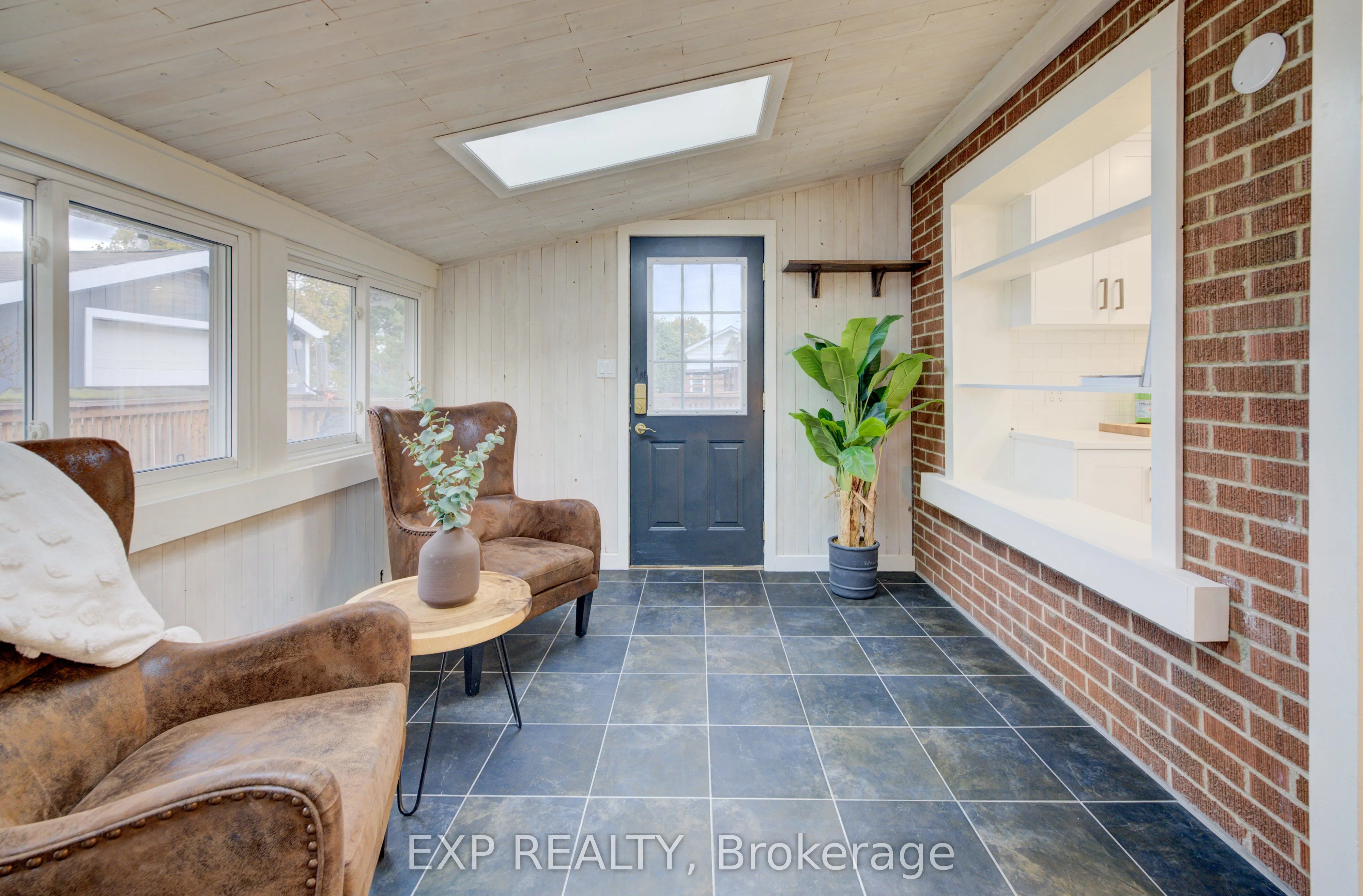 27 Dudhope Avenue