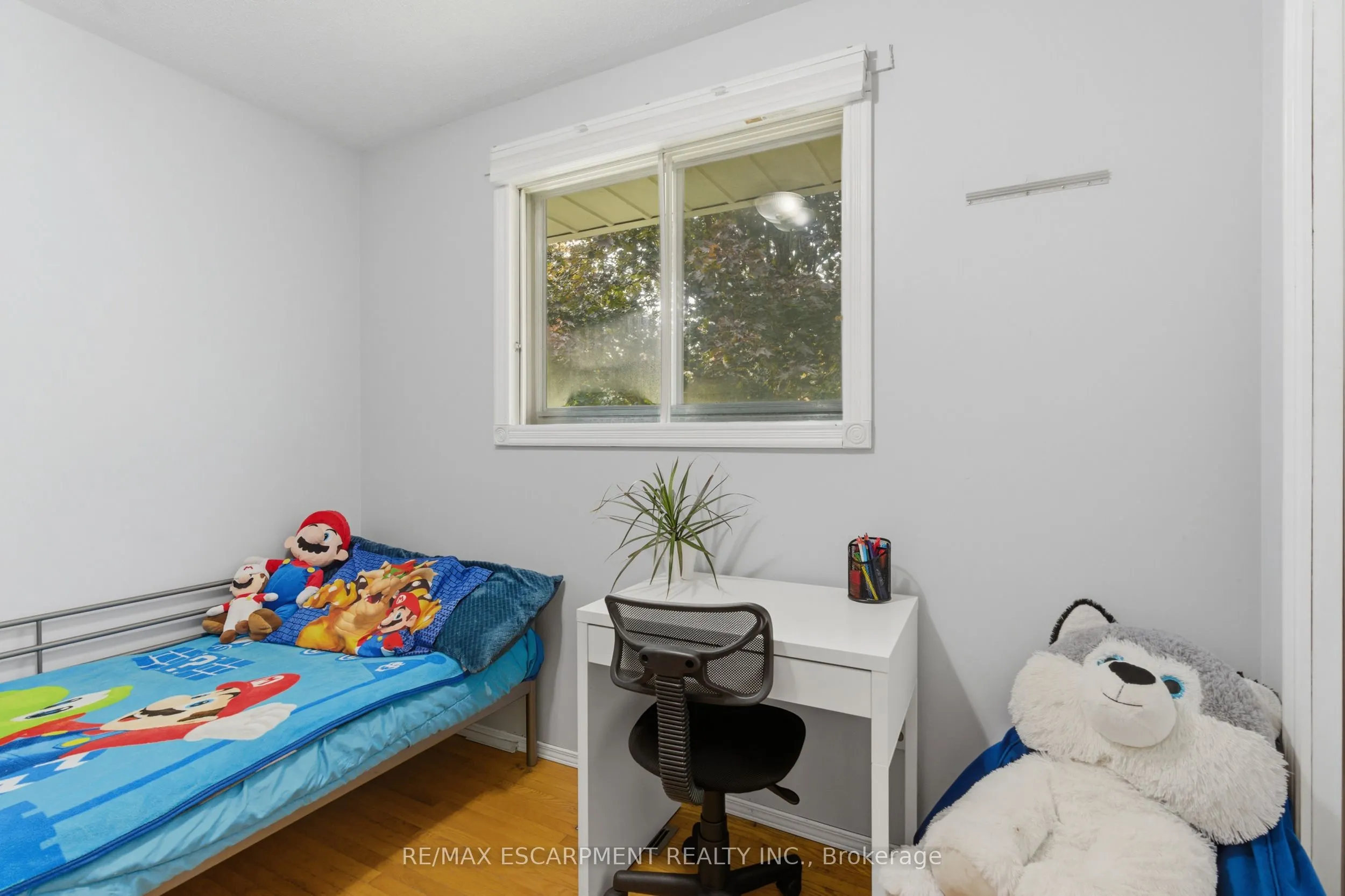 62 OSWEGO PARK Road