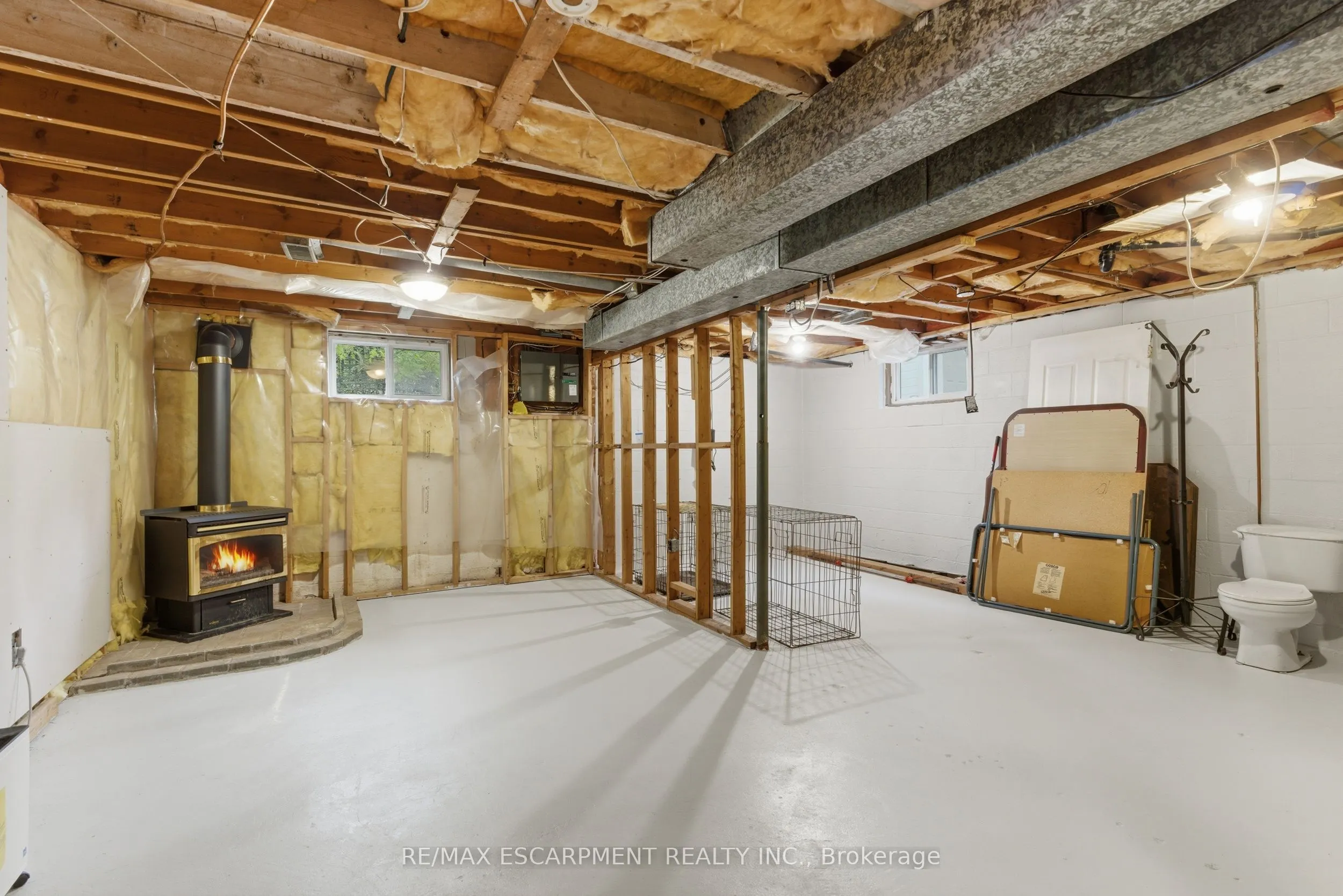 62 OSWEGO PARK Road