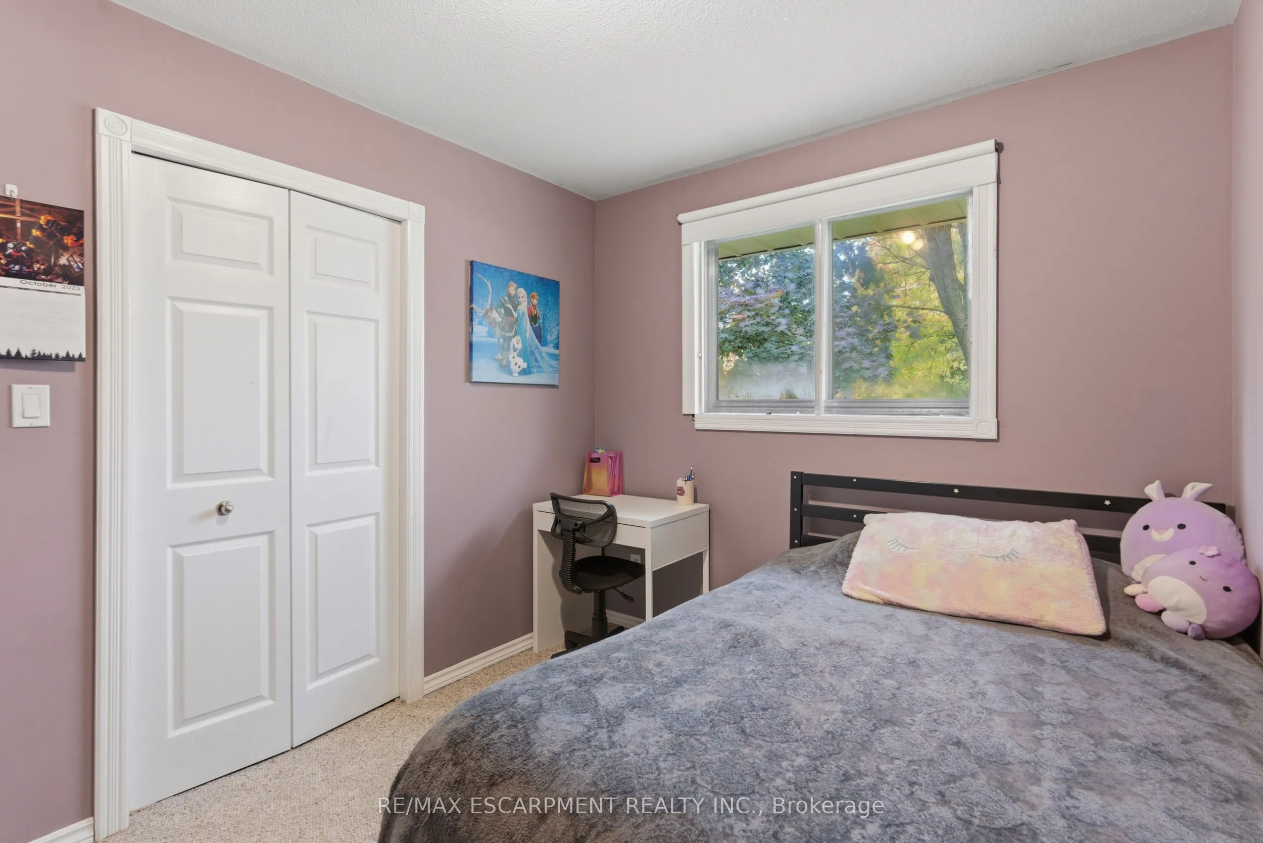 62 OSWEGO PARK Road