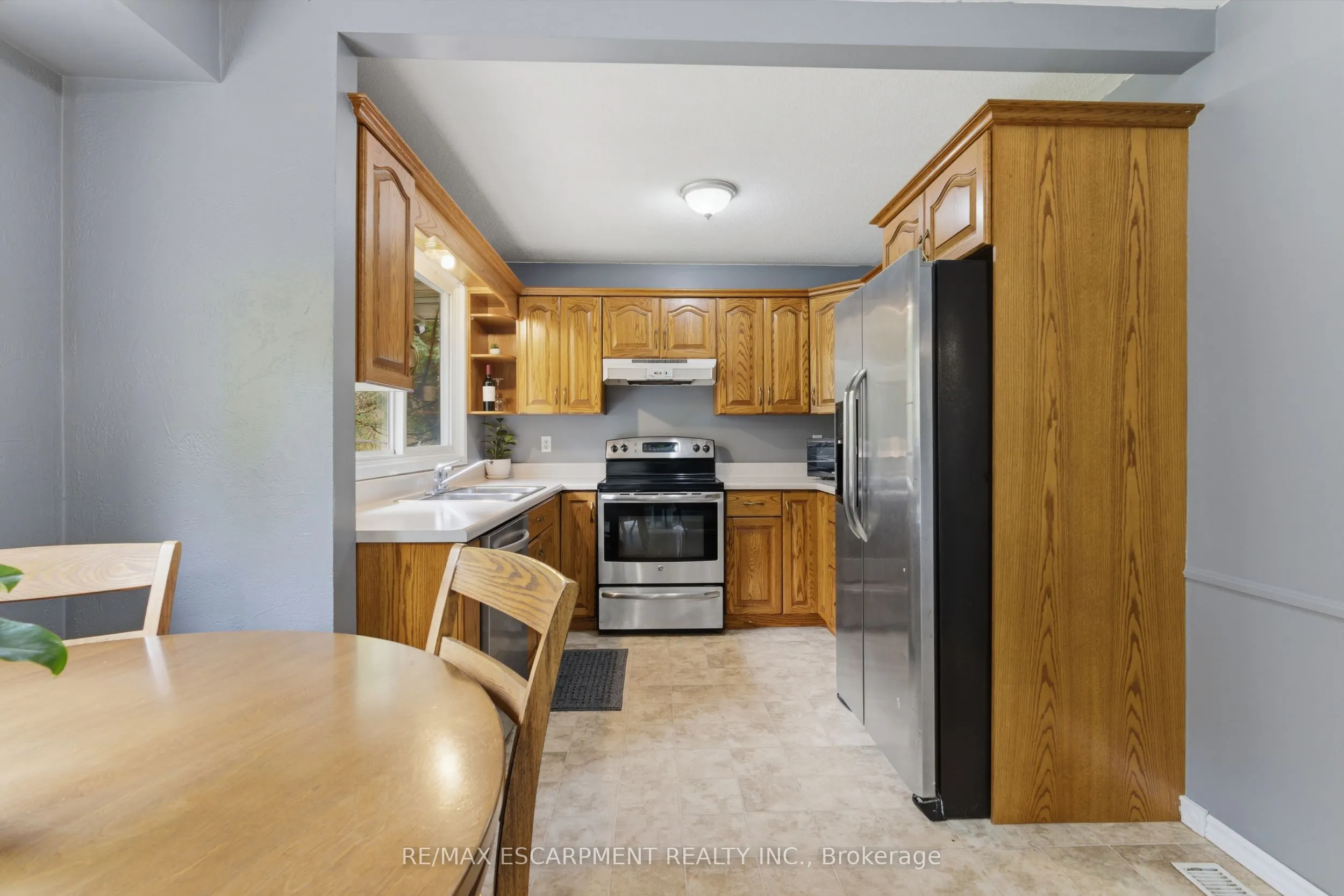 62 OSWEGO PARK Road