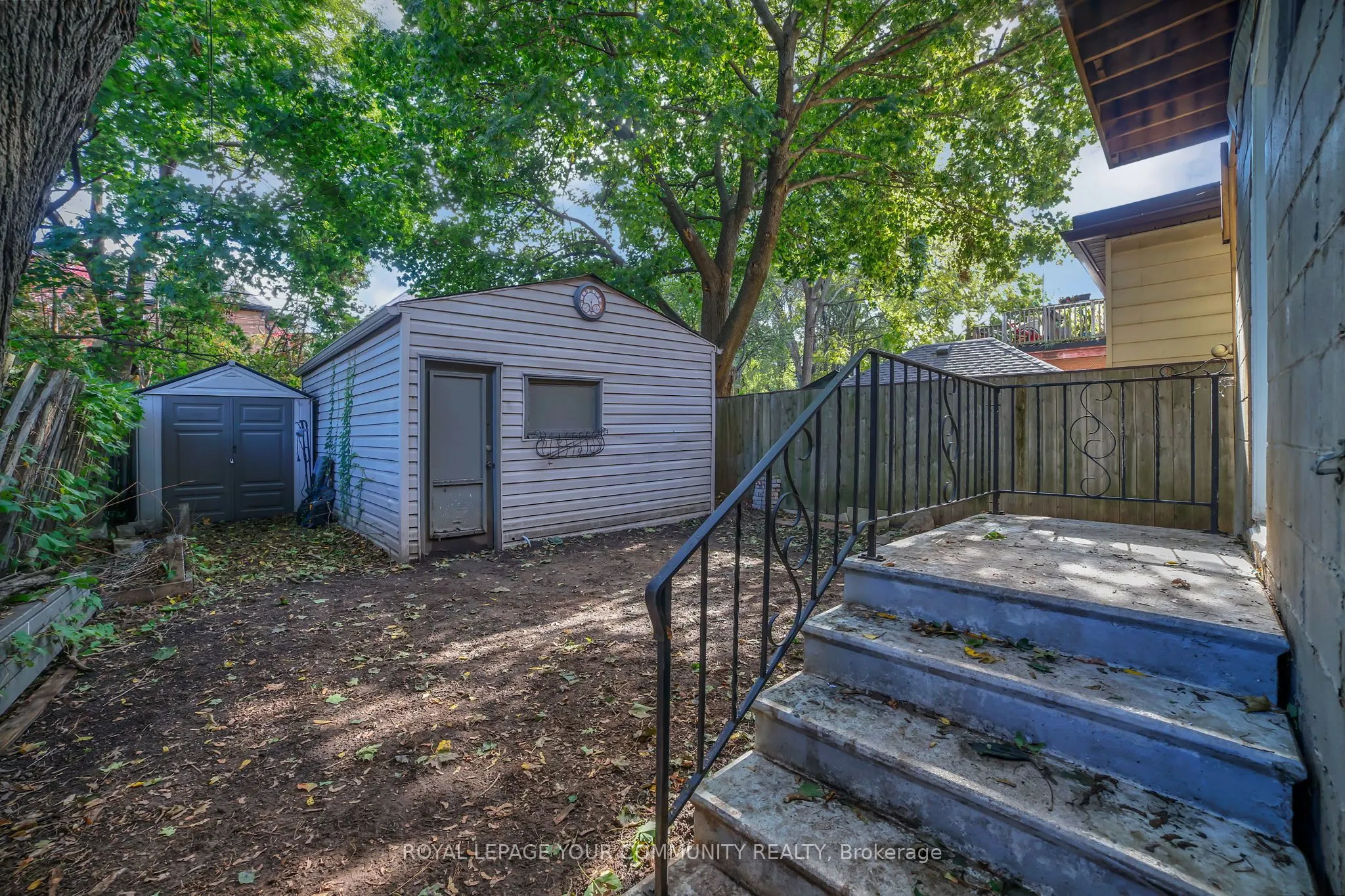 97 Garfield Avenue S