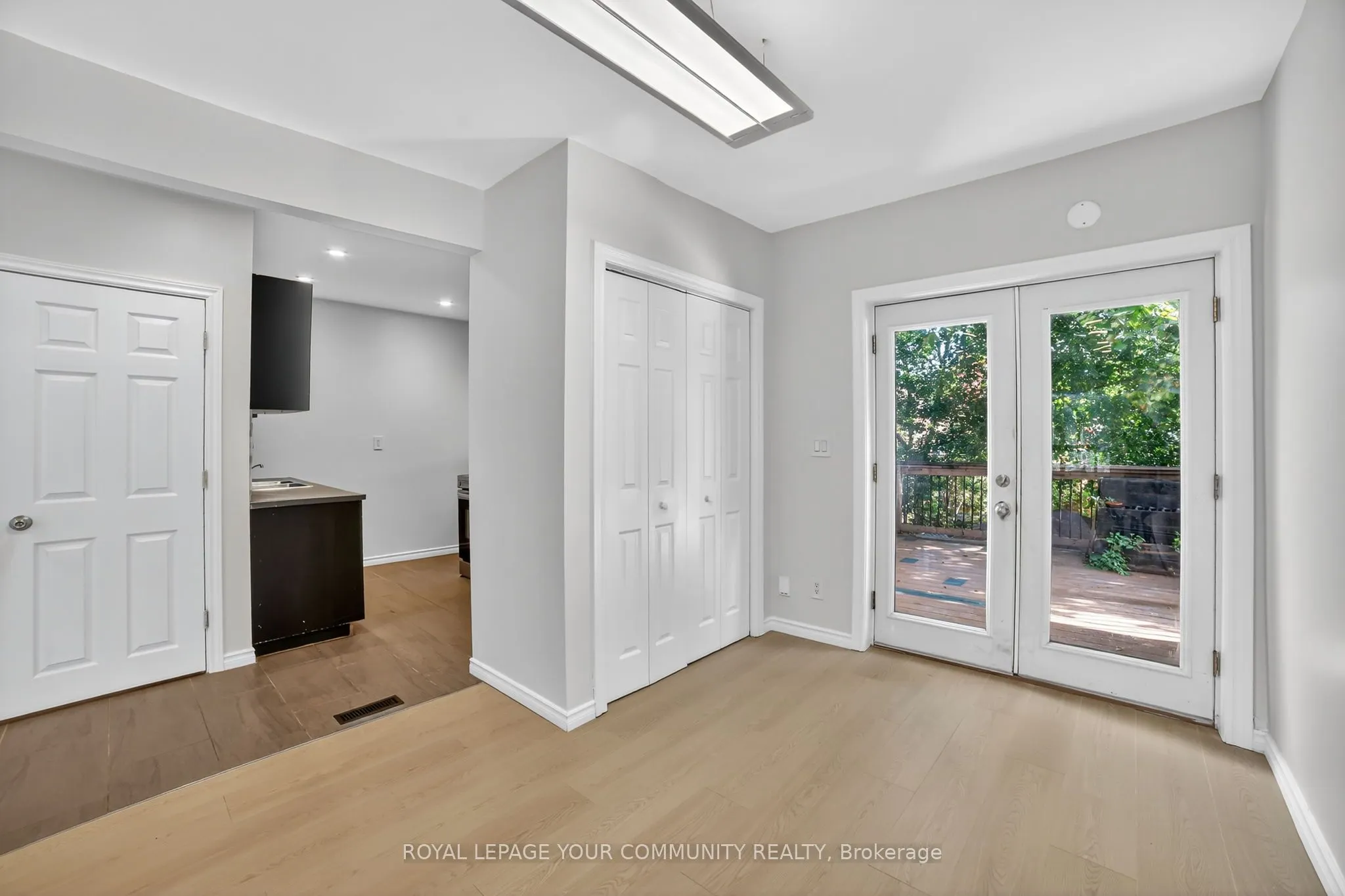 97 Garfield Avenue S