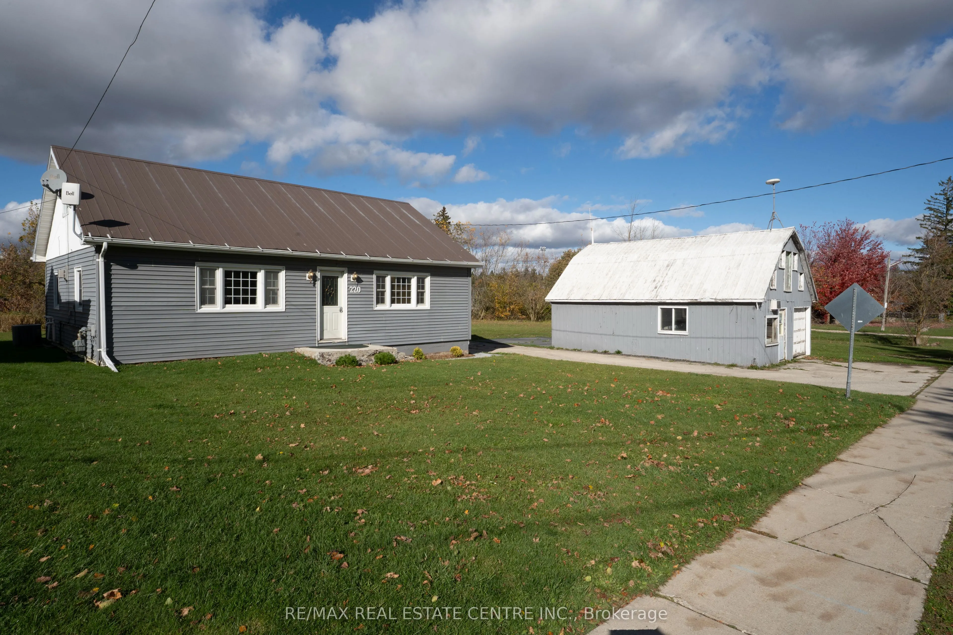 220 Owen Sound Street