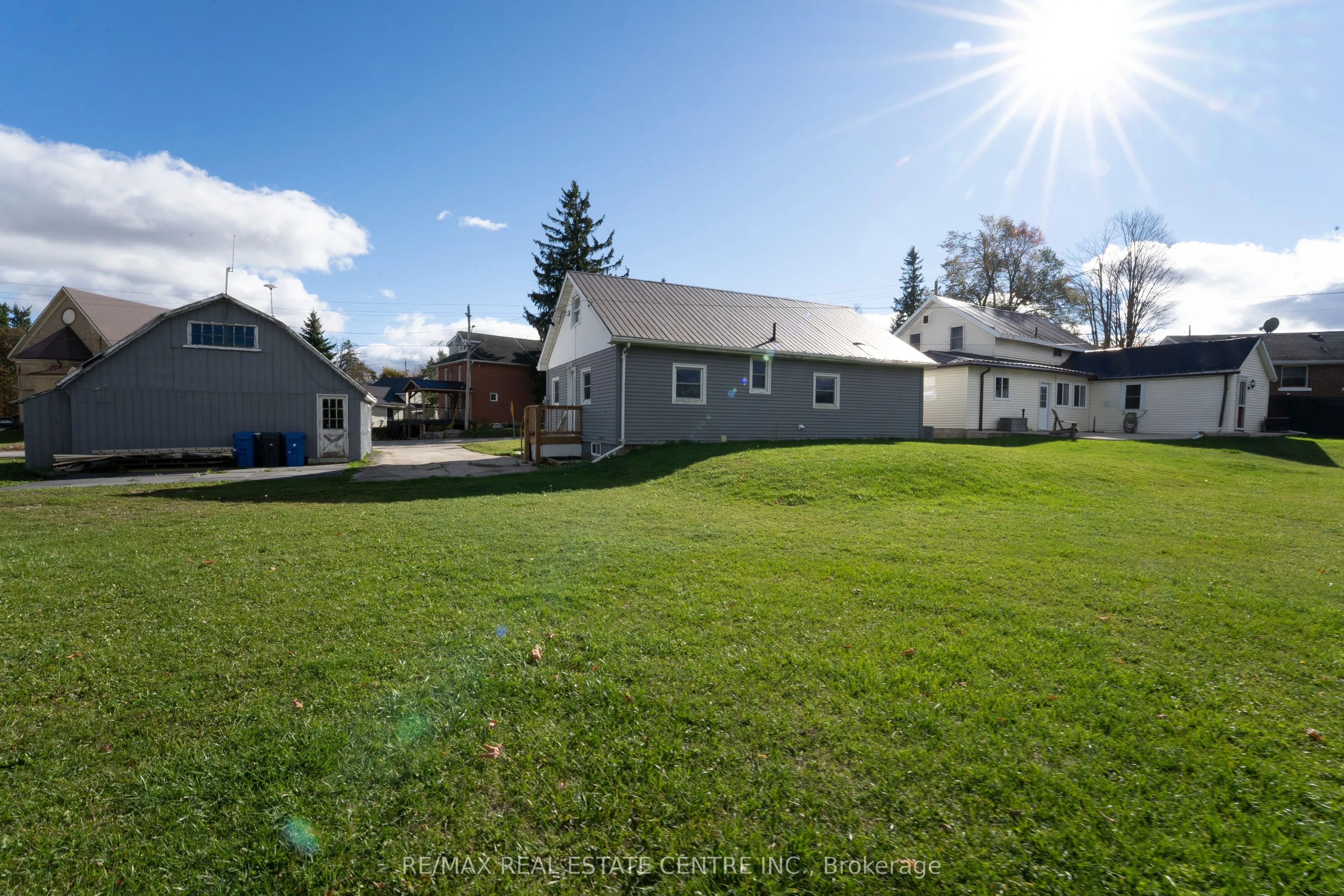 220 Owen Sound Street
