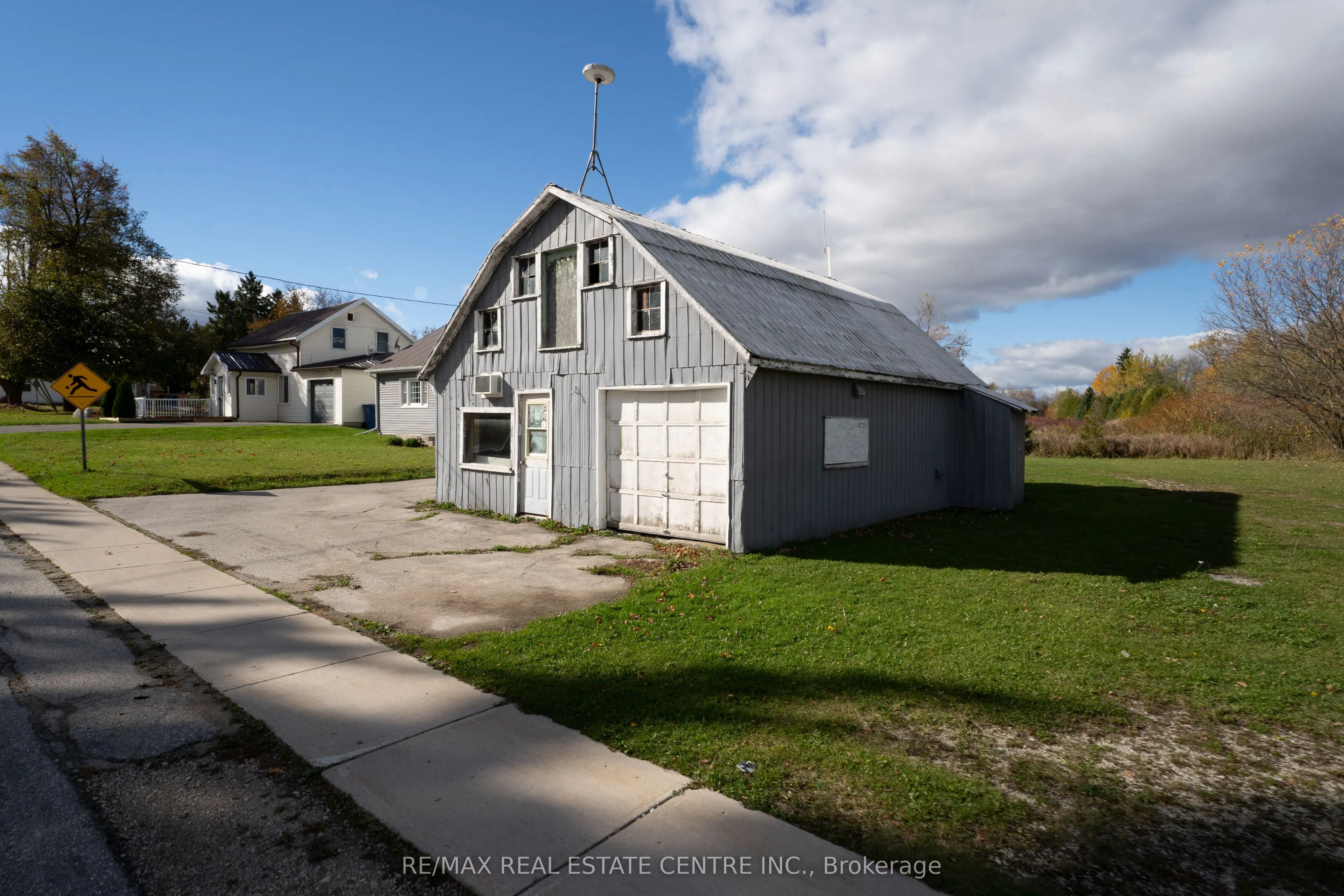 220 Owen Sound Street