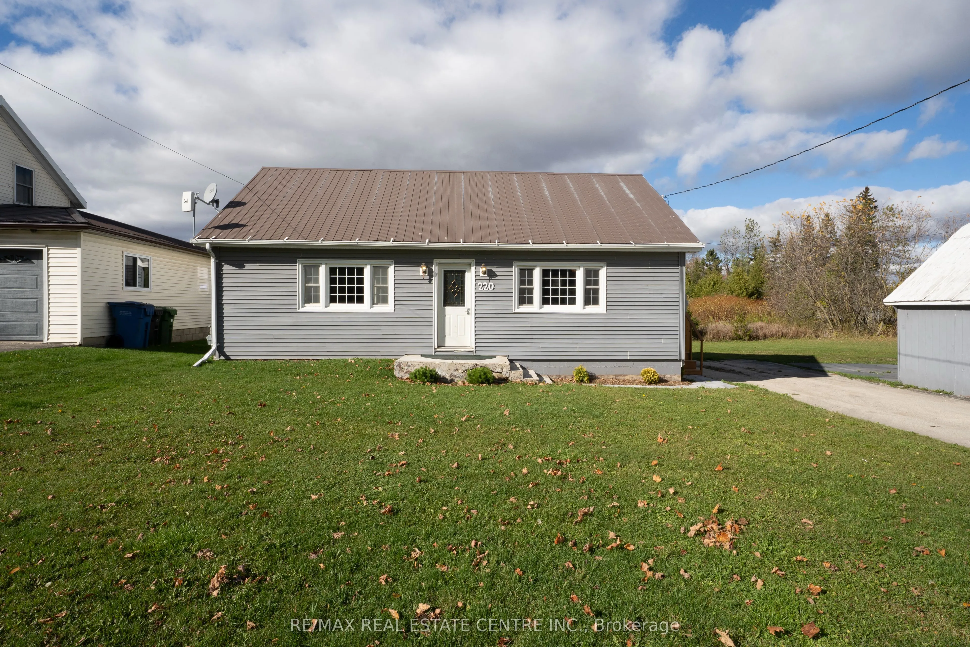 220 Owen Sound Street