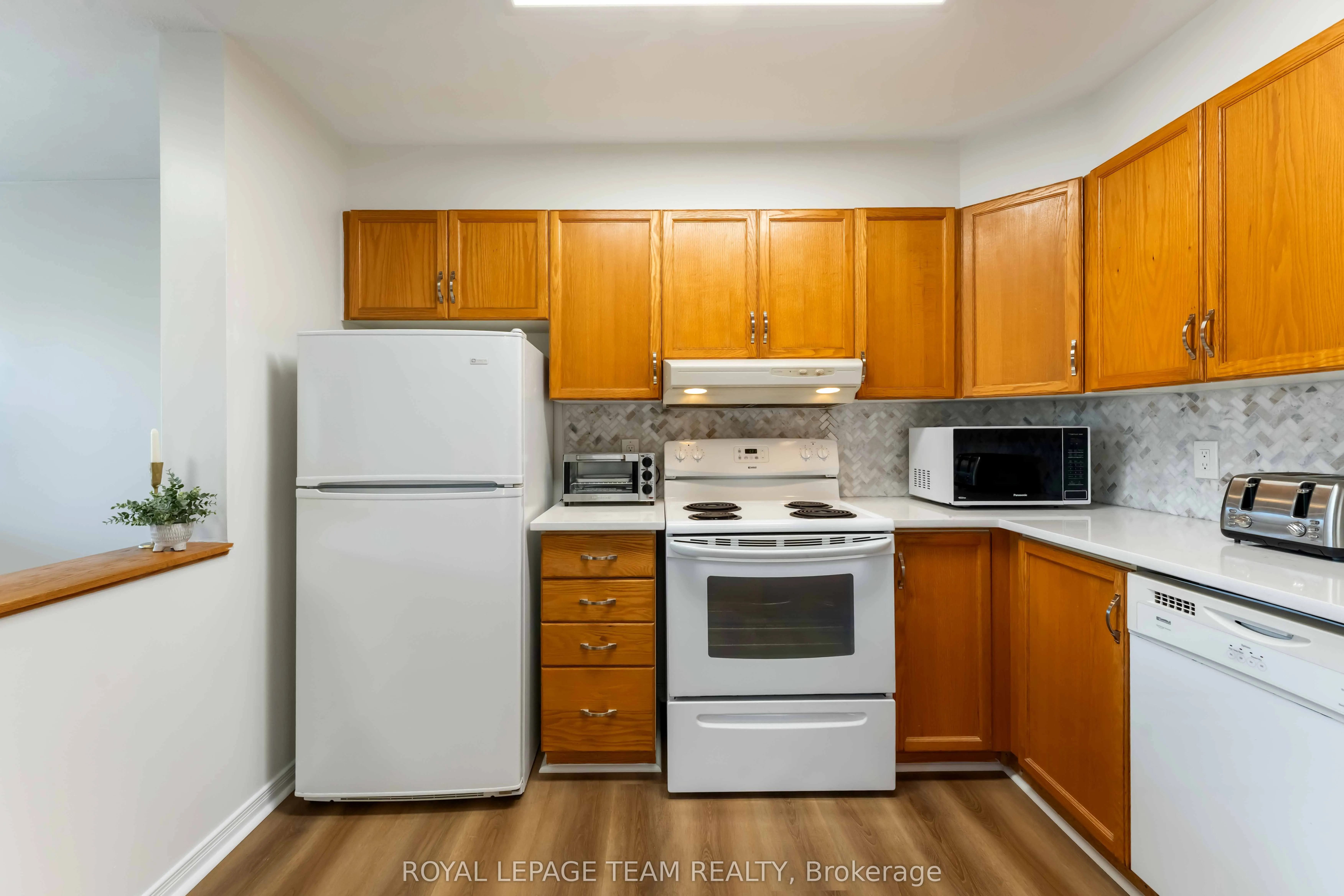 495 Canteval Terrace, #203