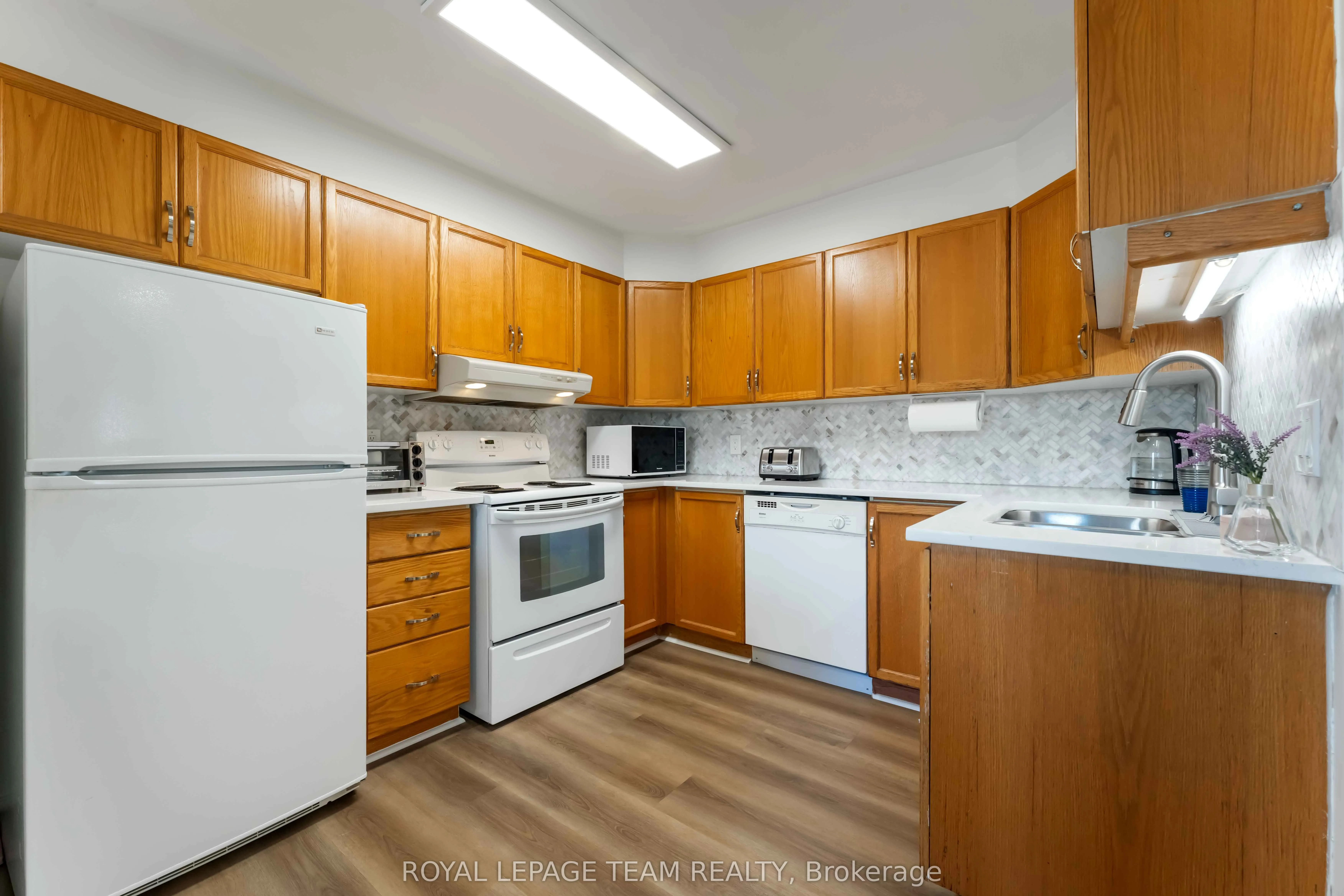 495 Canteval Terrace, #203