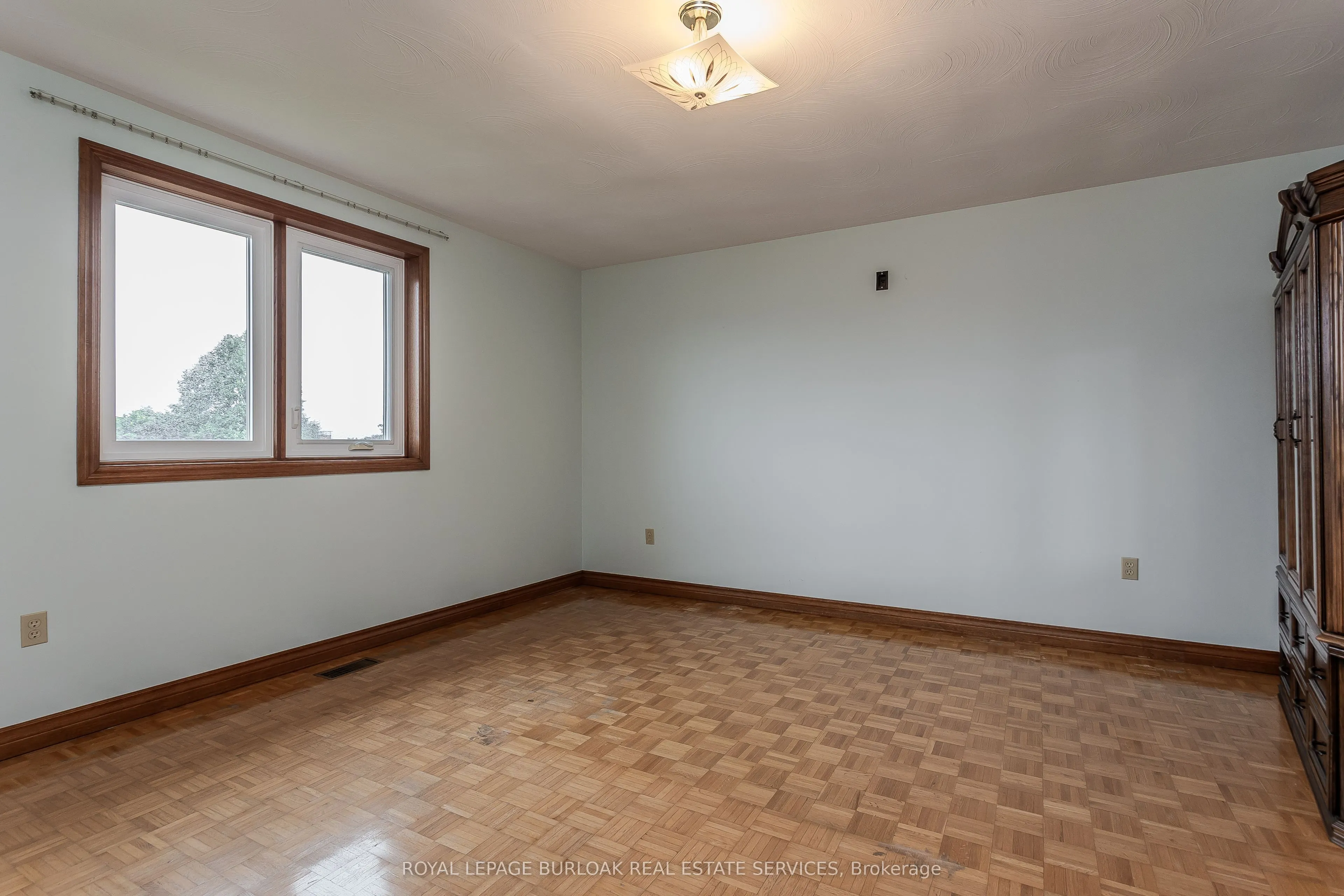 18 Marcel Place