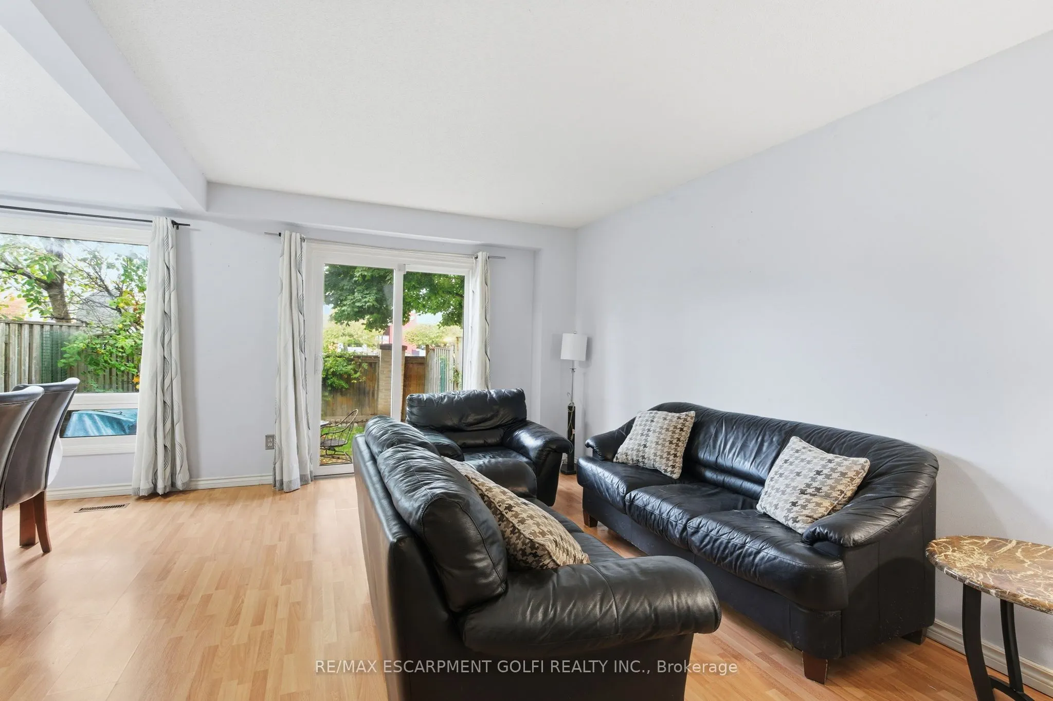15 Derby Street, #12