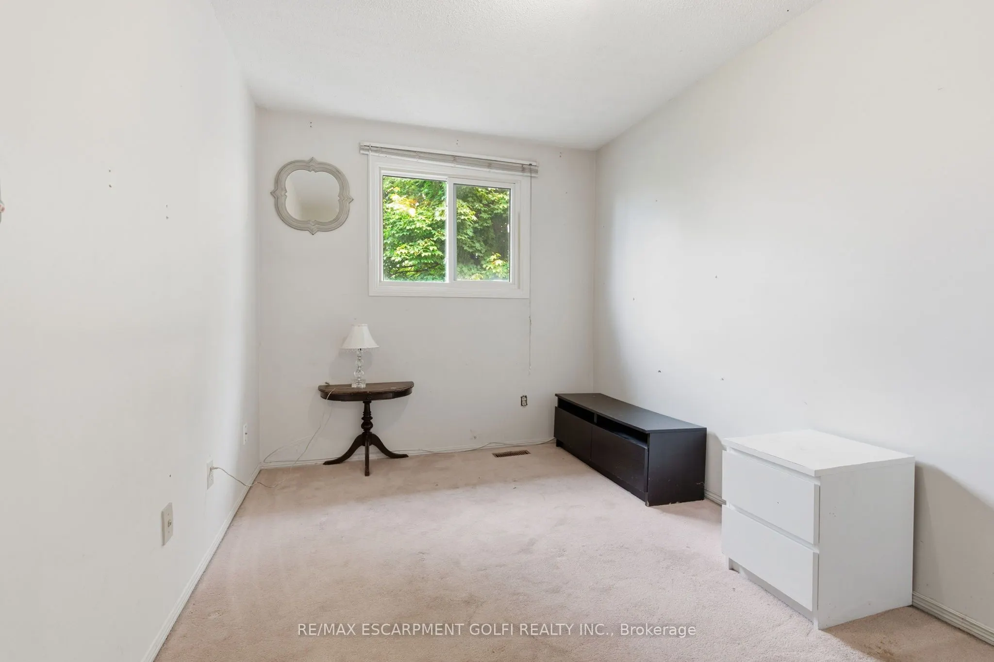 15 Derby Street, #12