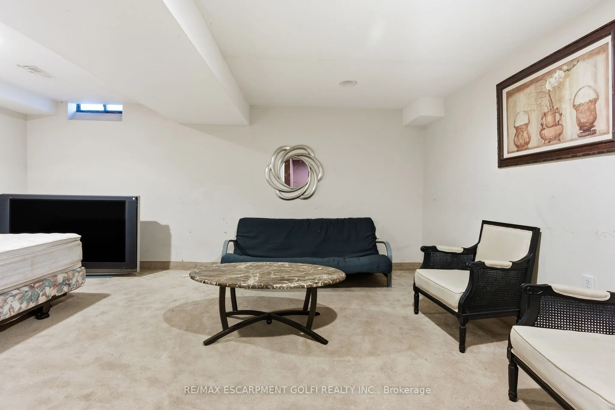 15 Derby Street, #12
