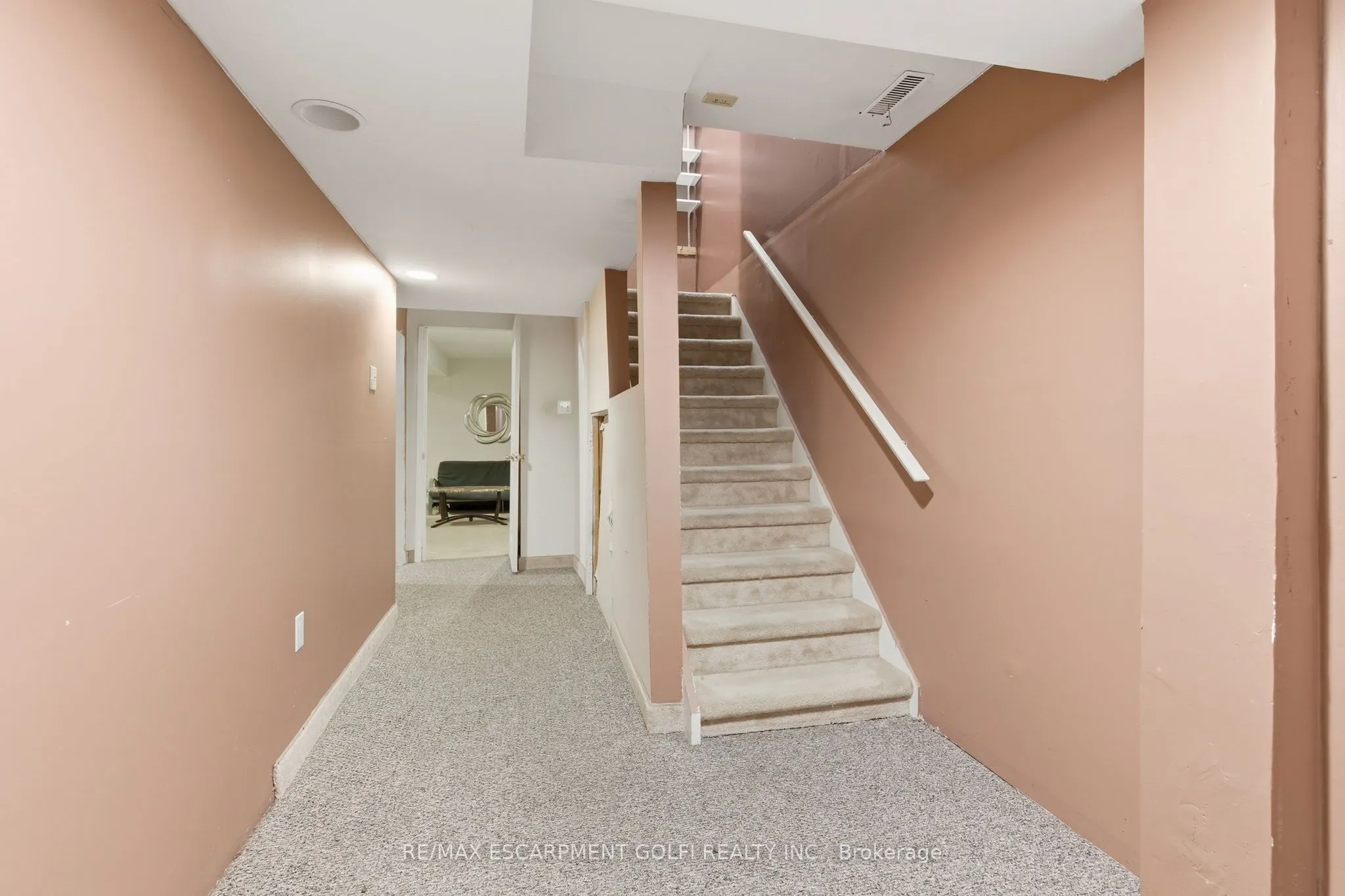 15 Derby Street, #12