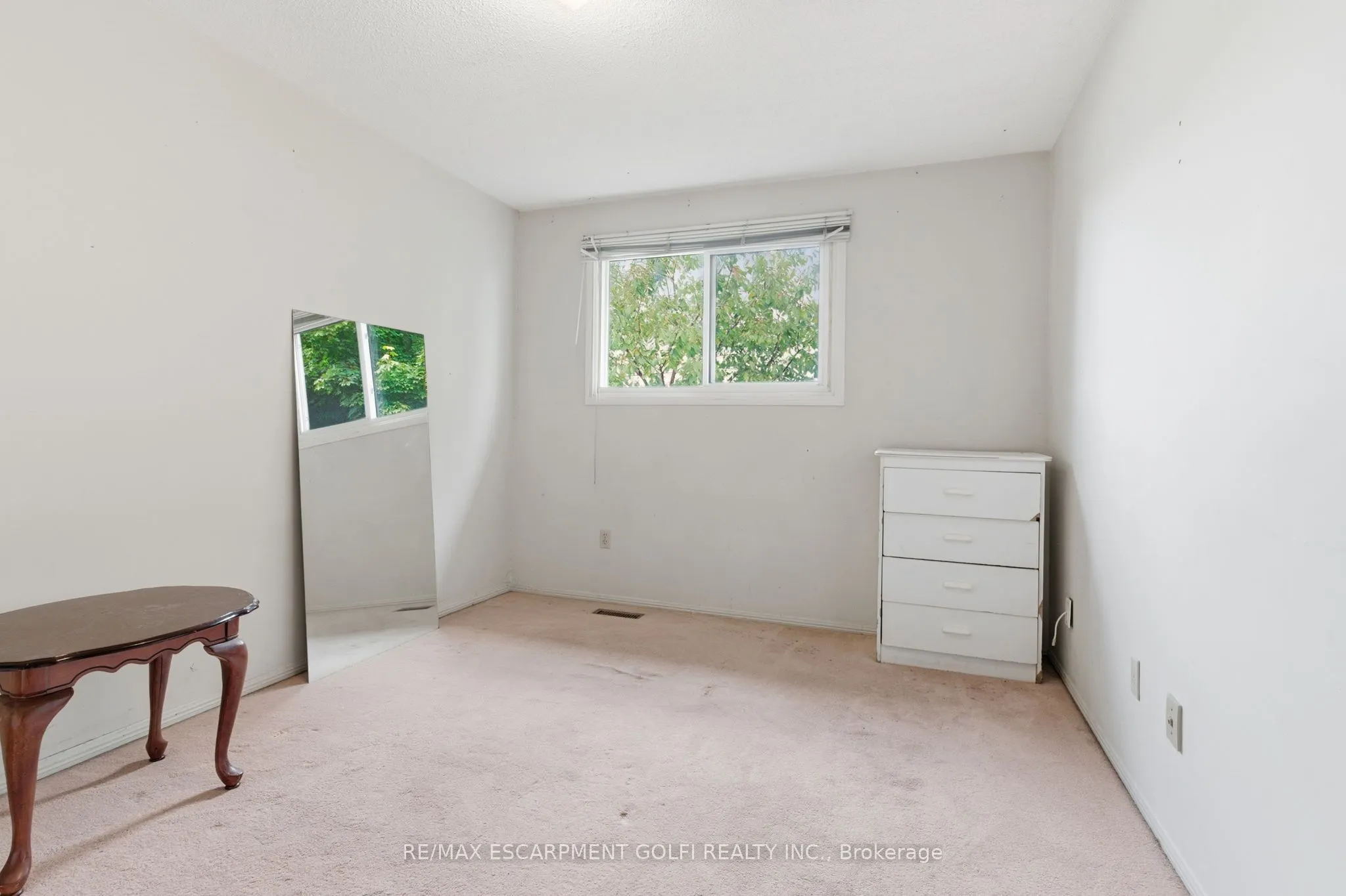 15 Derby Street, #12