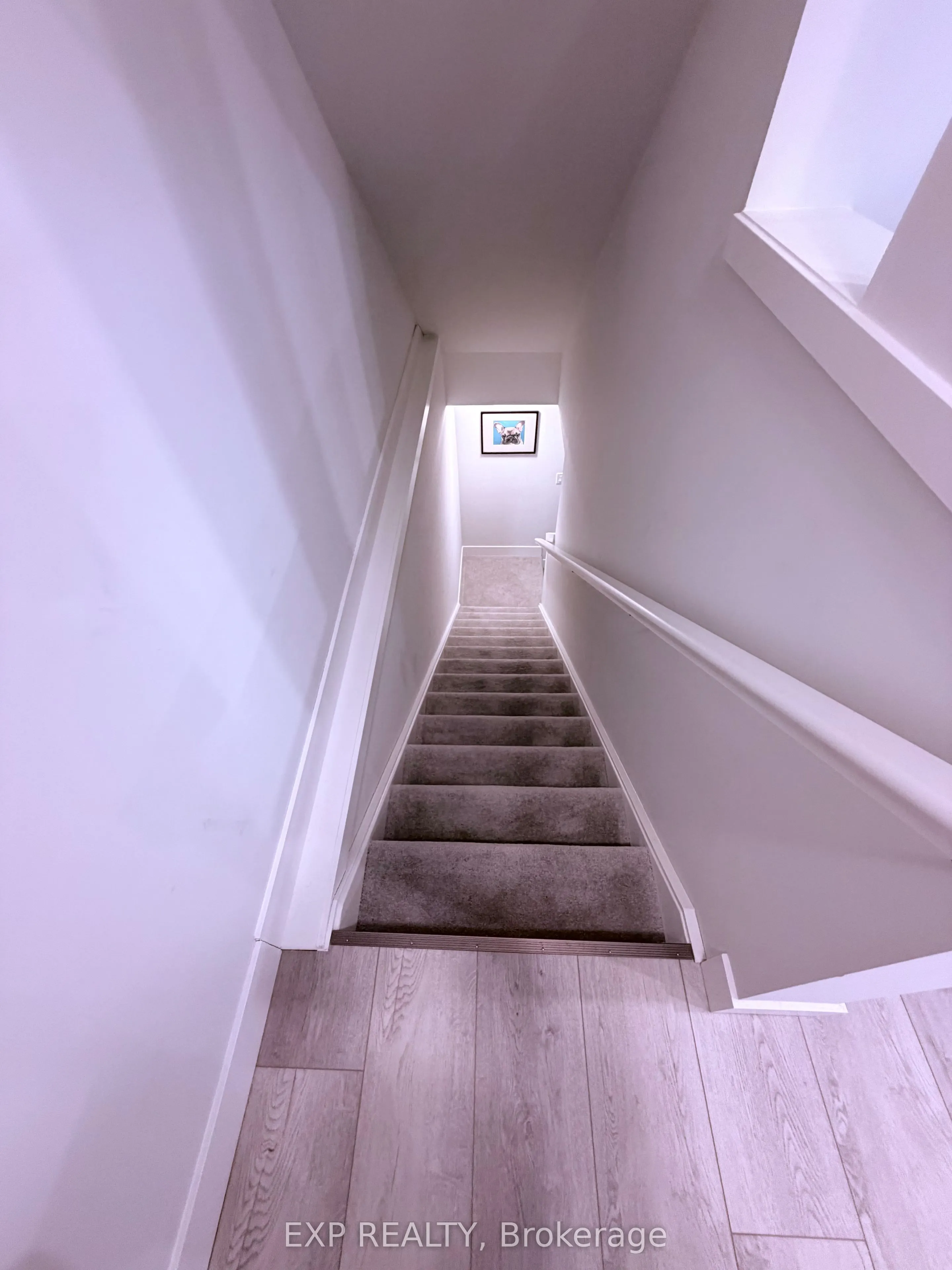 990 Deveron Crescent, #9