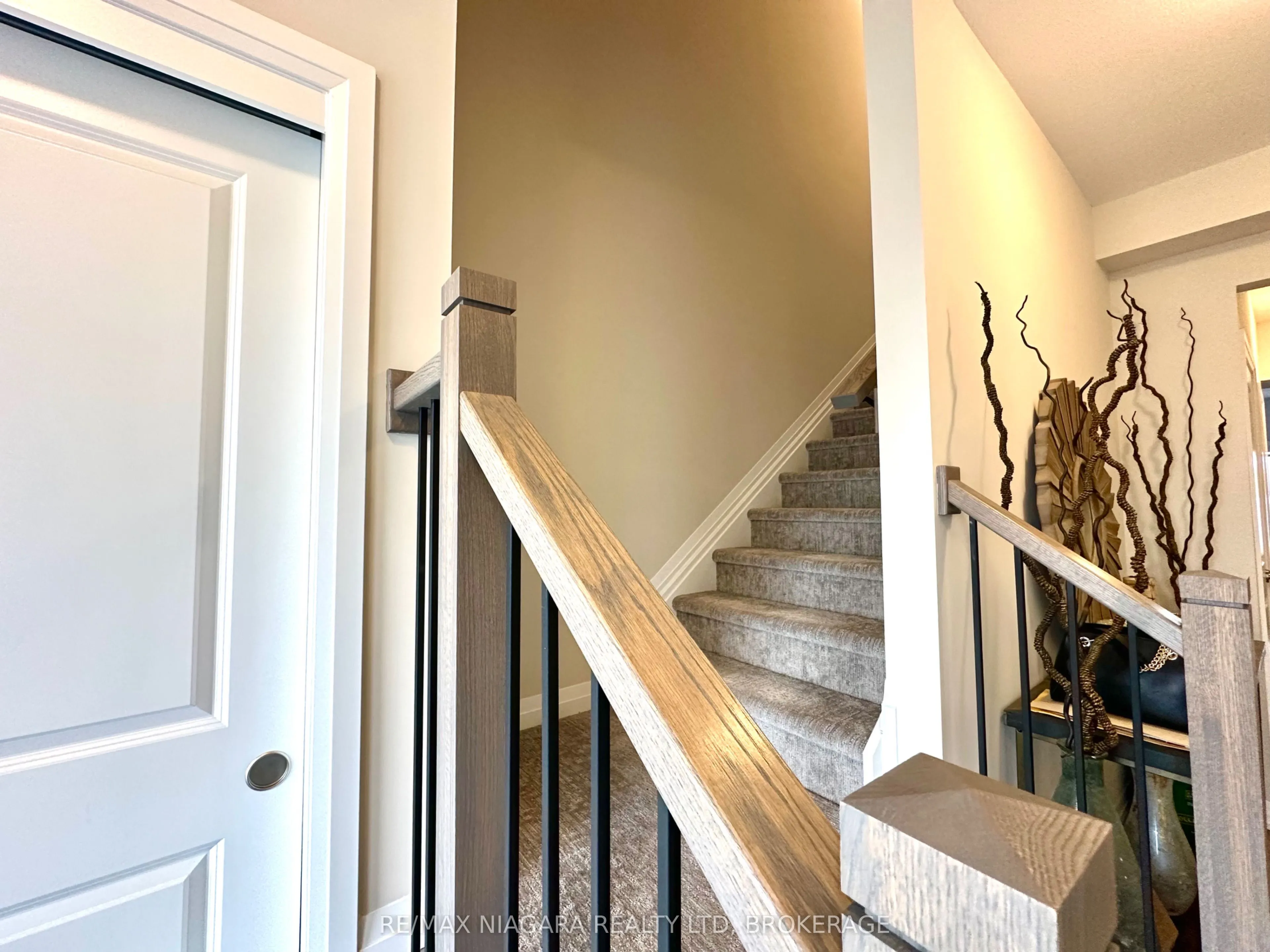 7358 Marvel Drive