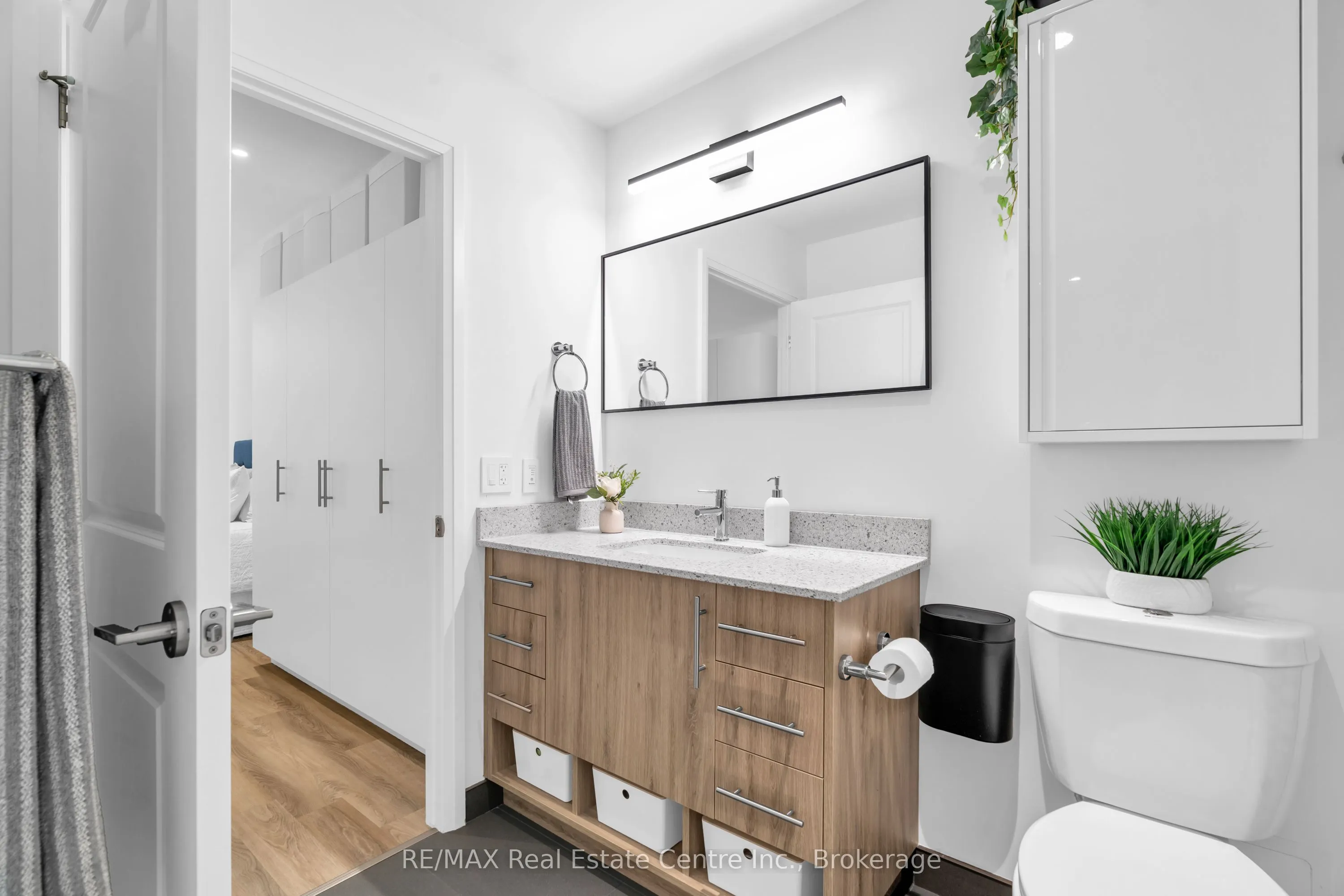 525 New Dundee Road, #101