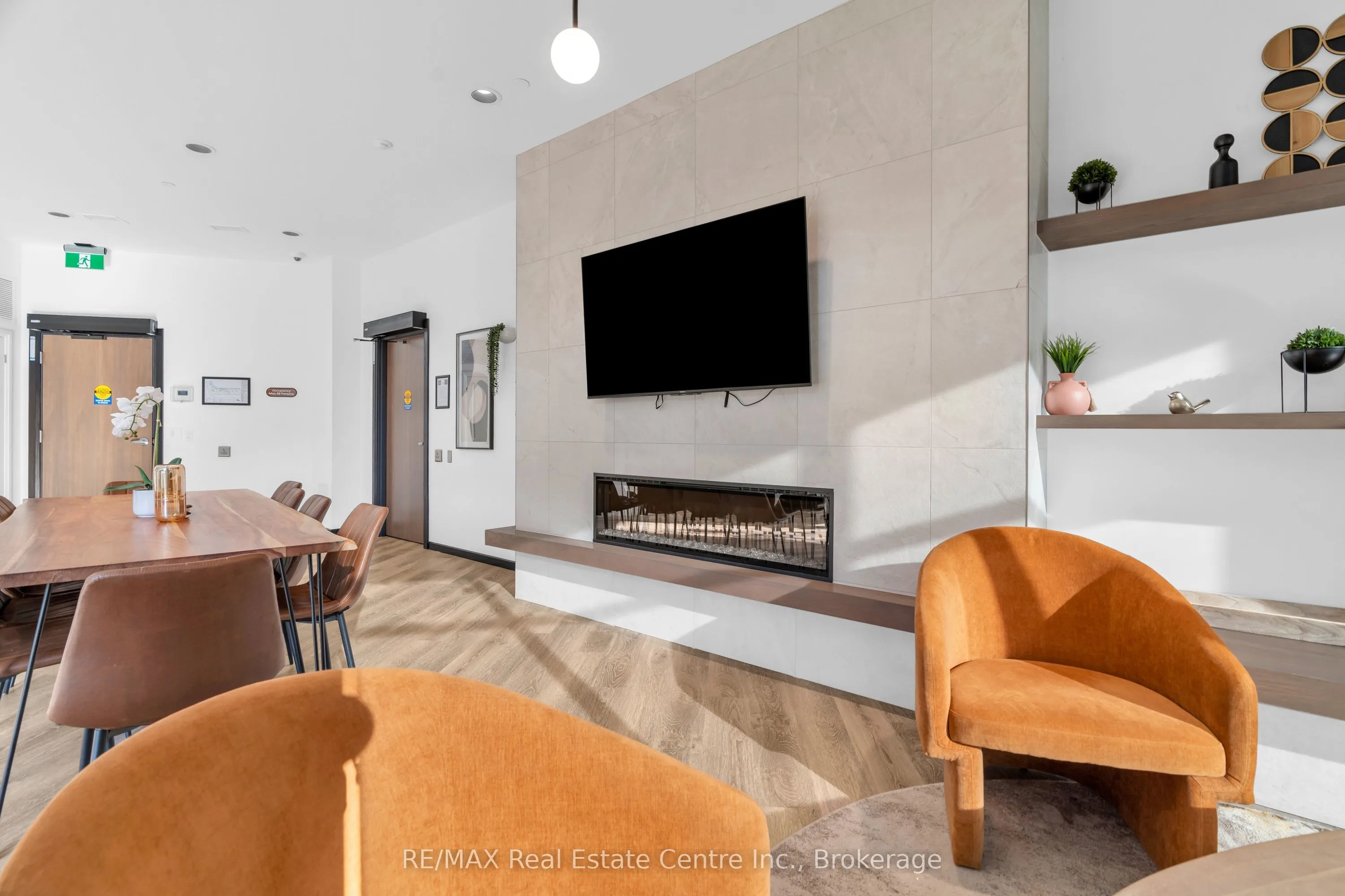 525 New Dundee Road, #101