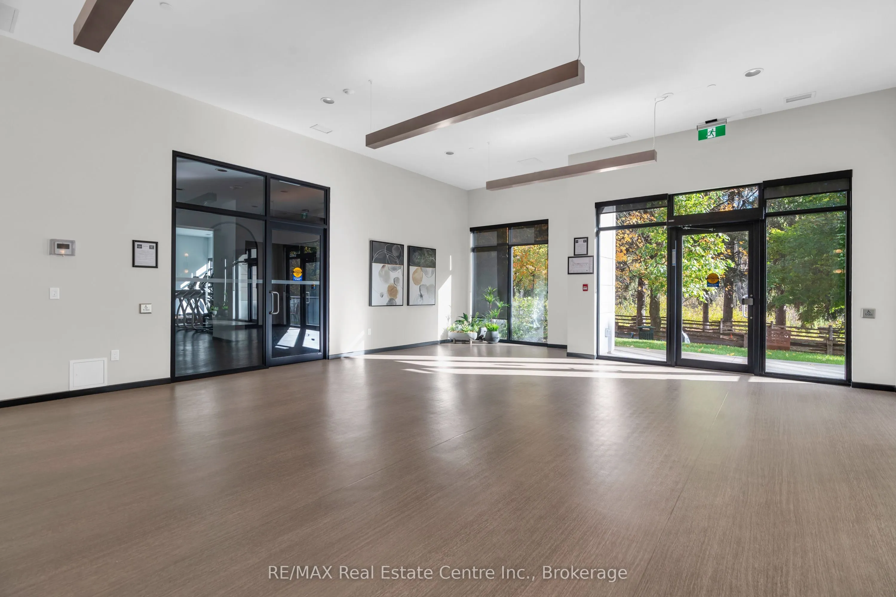 525 New Dundee Road, #101