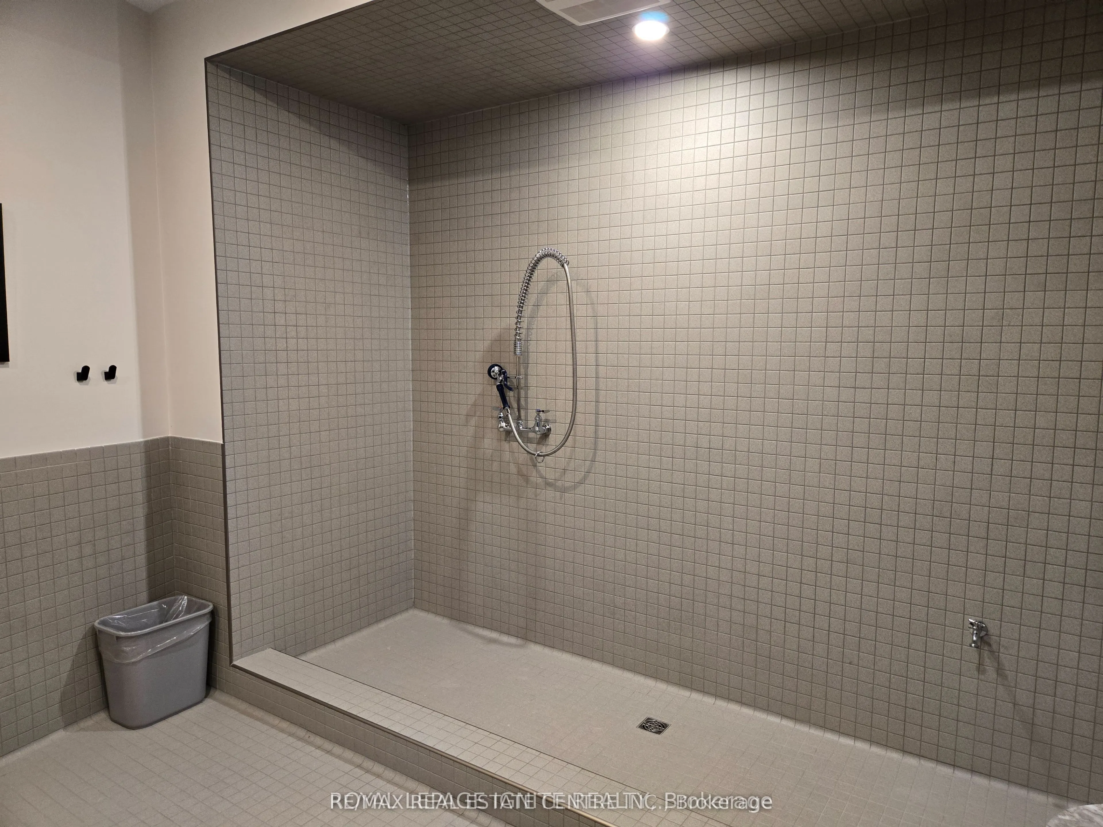 93 Arthur Street, #1209