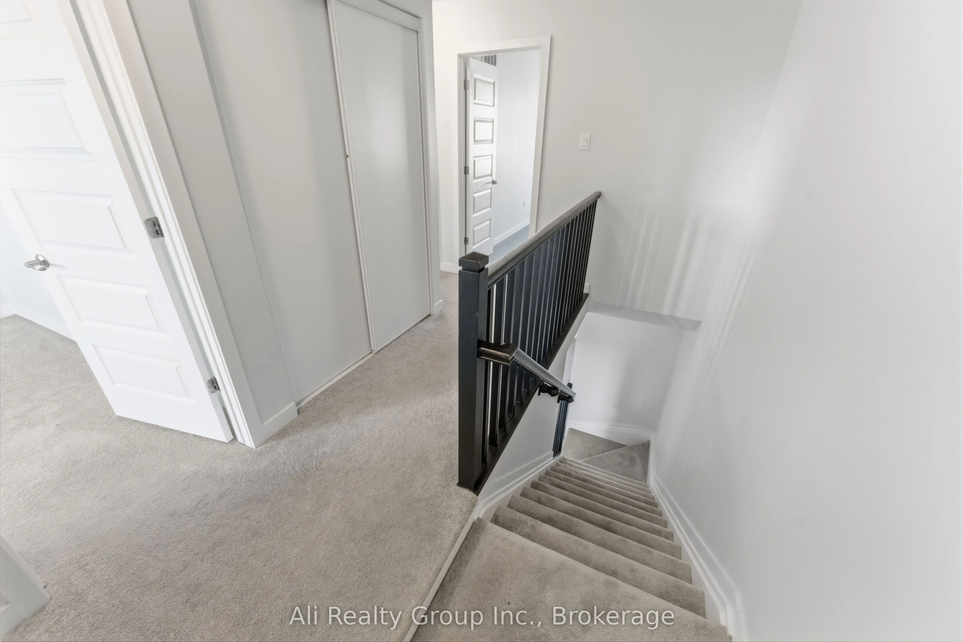 750 Kinstead Private