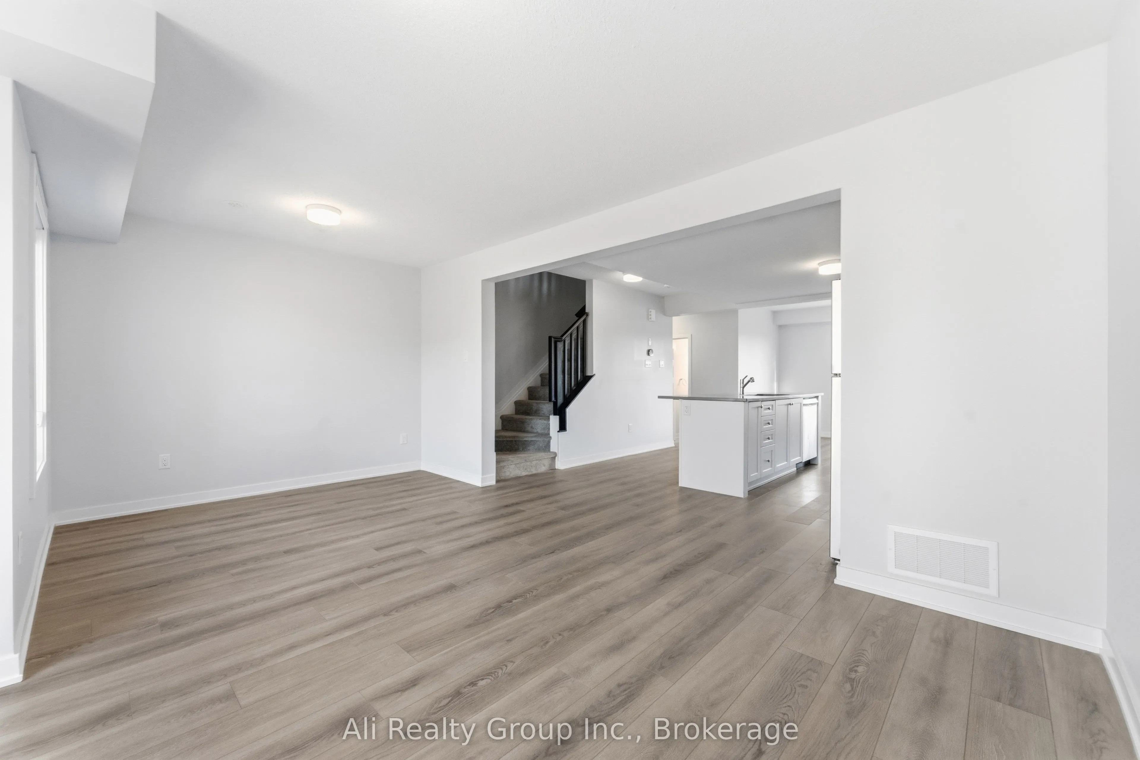 750 Kinstead Private