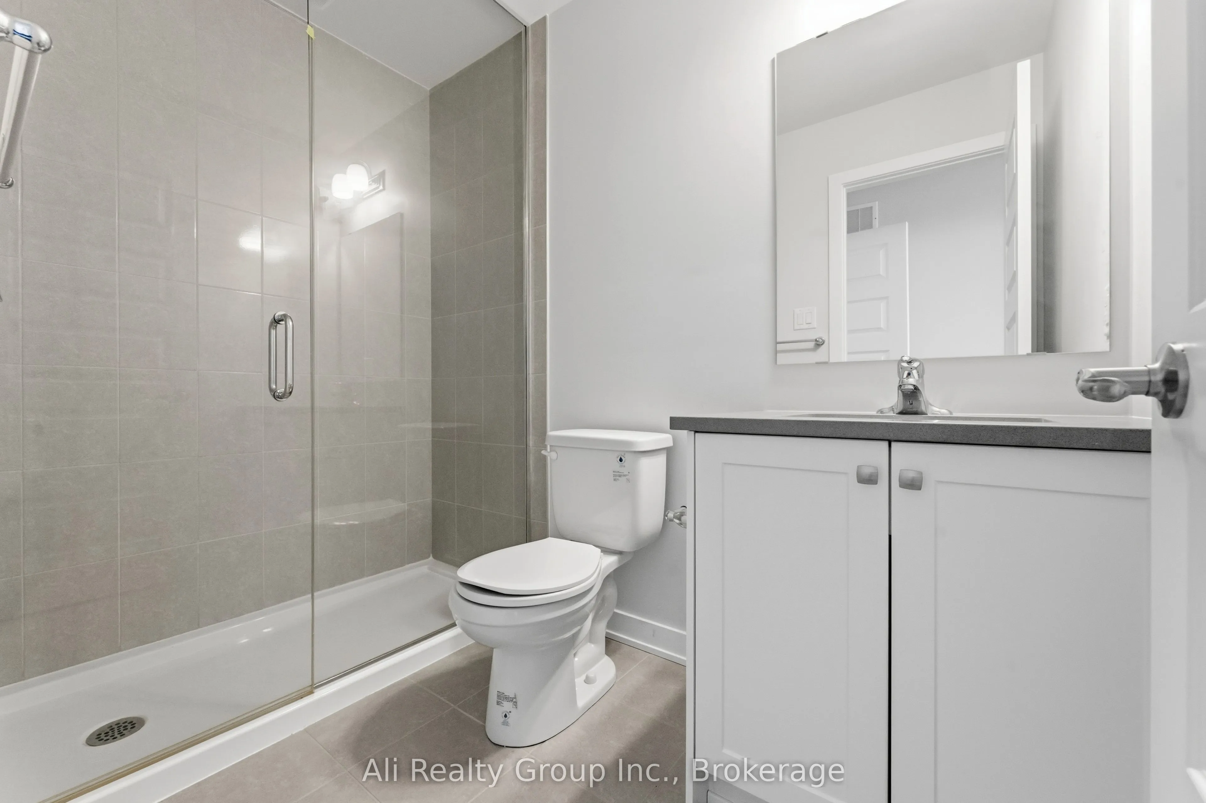 750 Kinstead Private
