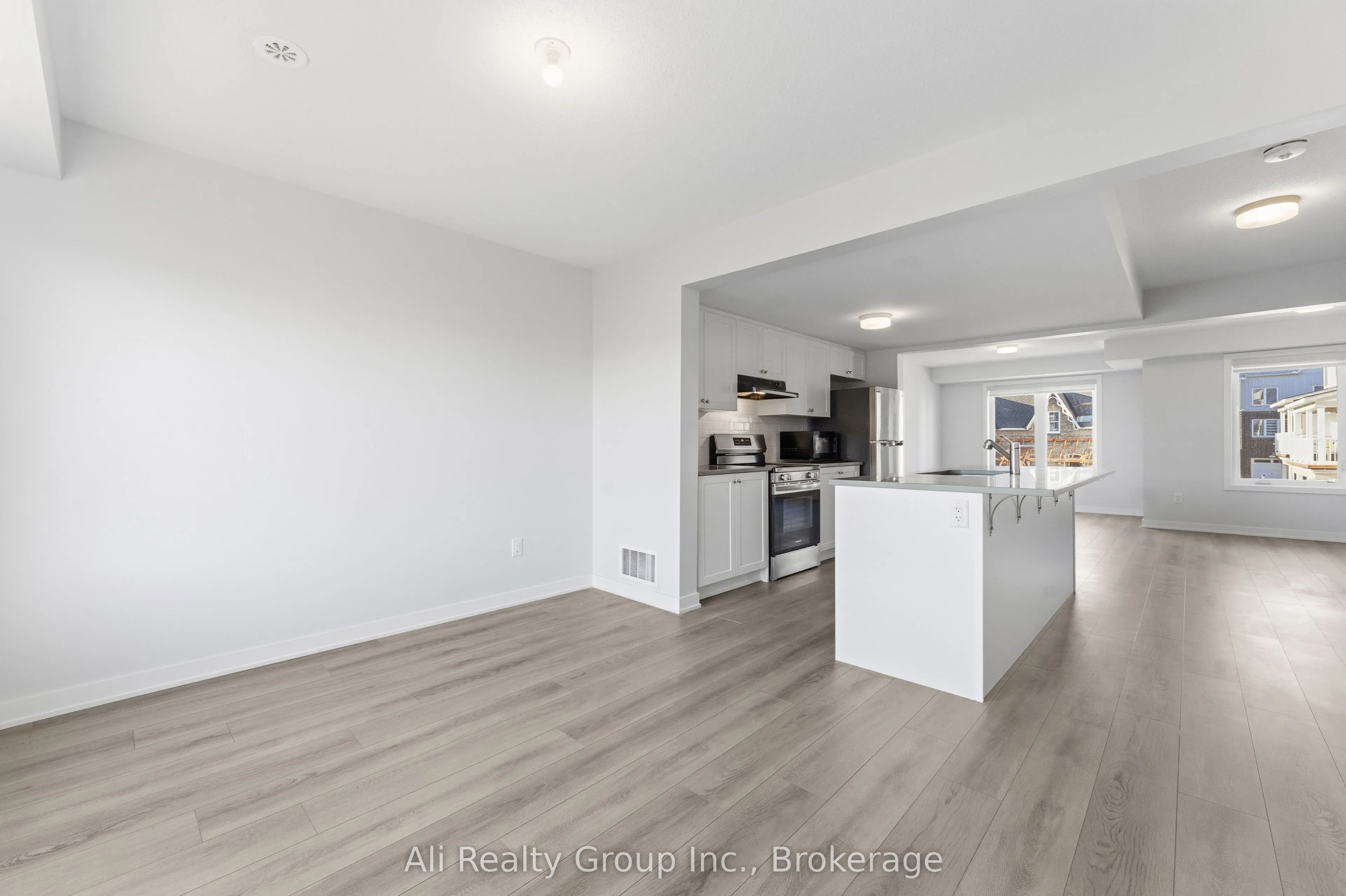 750 Kinstead Private