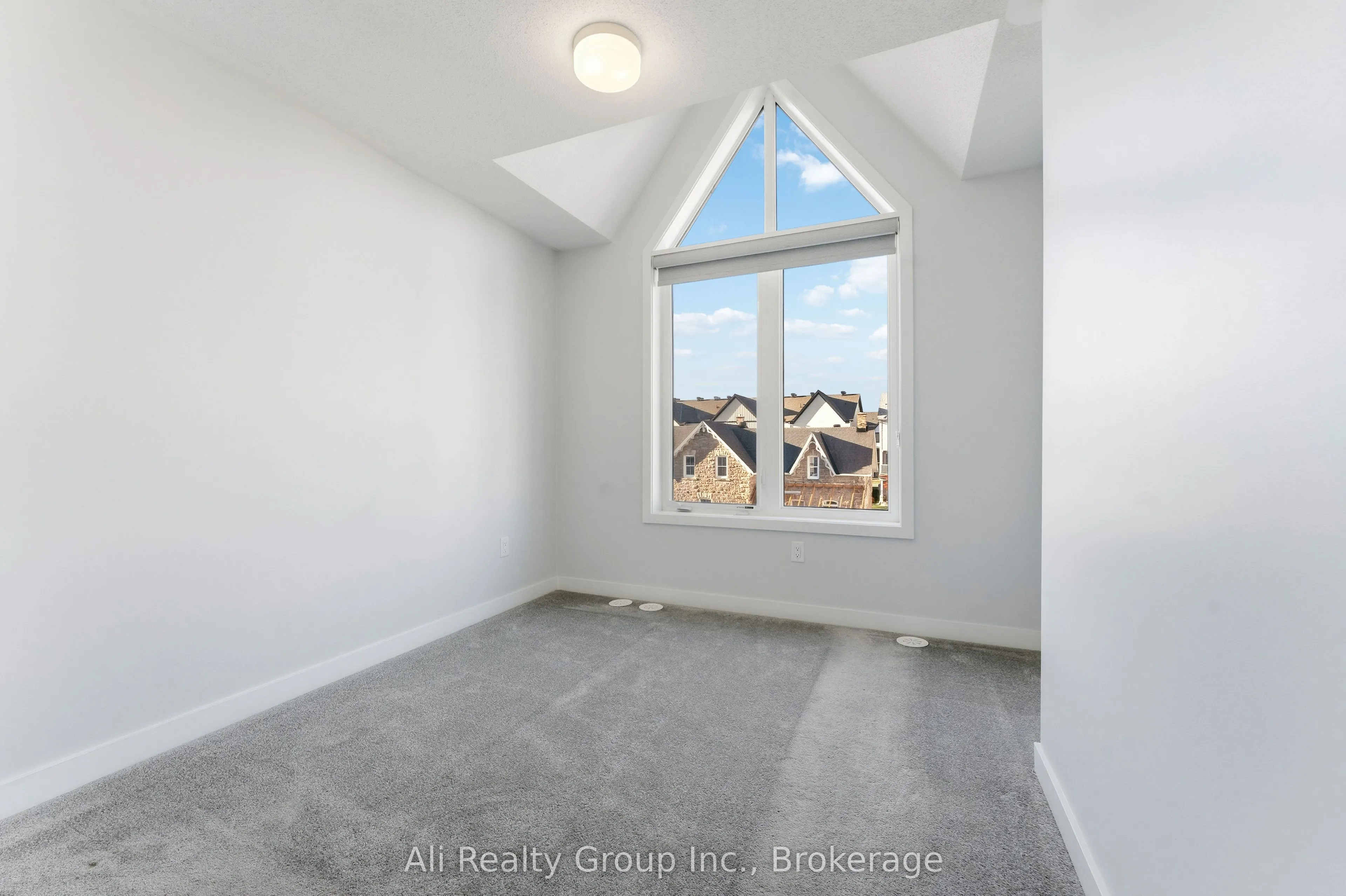 750 Kinstead Private