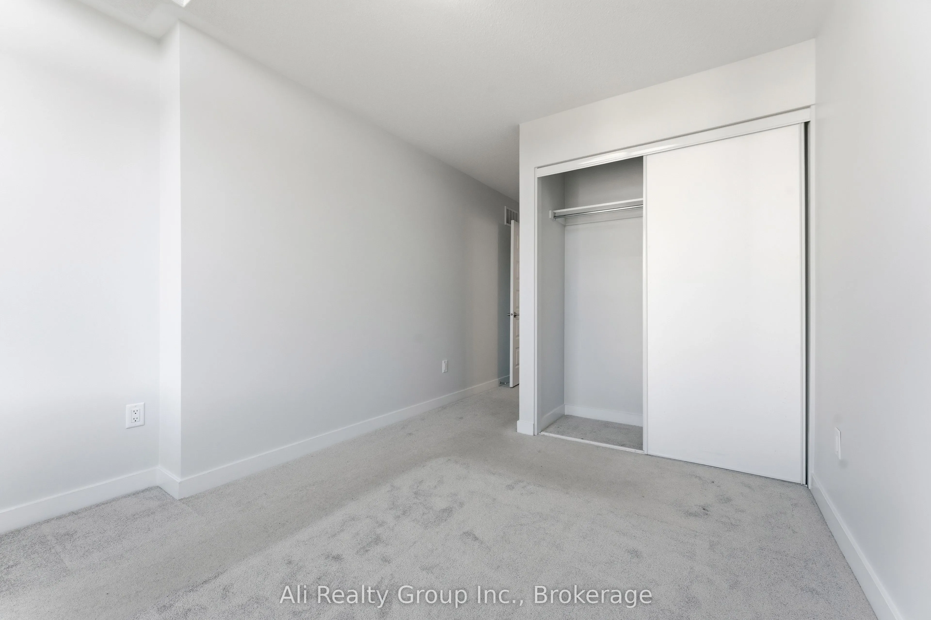 750 Kinstead Private