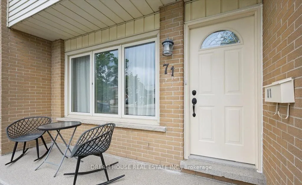 71 Overlea Drive