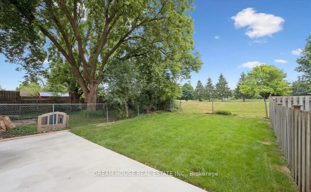 71 Overlea Drive